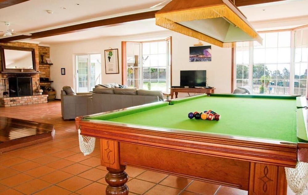 Bimbadgen Estate Villa, Garden View 5