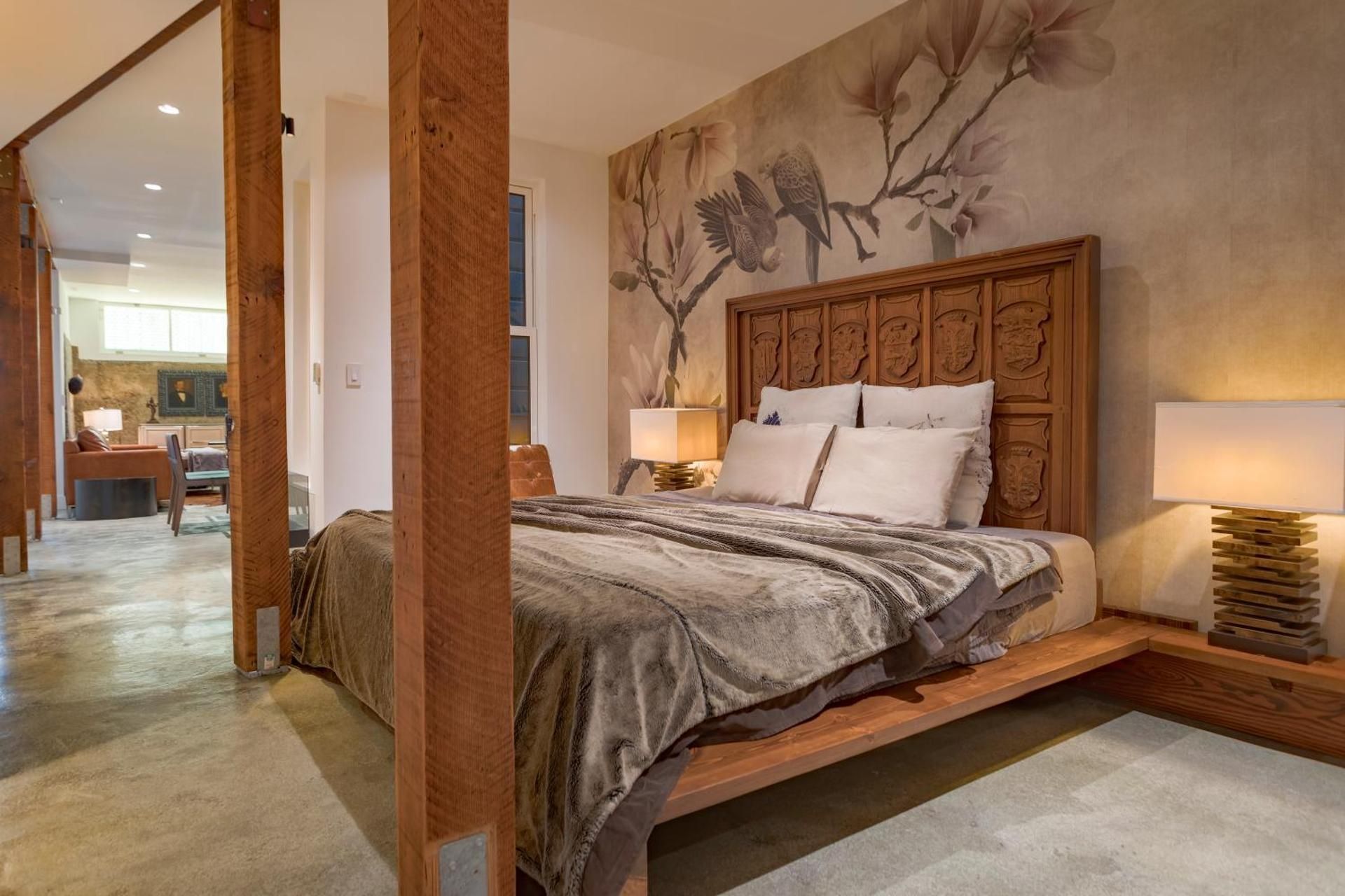 Deluxe Family Suite