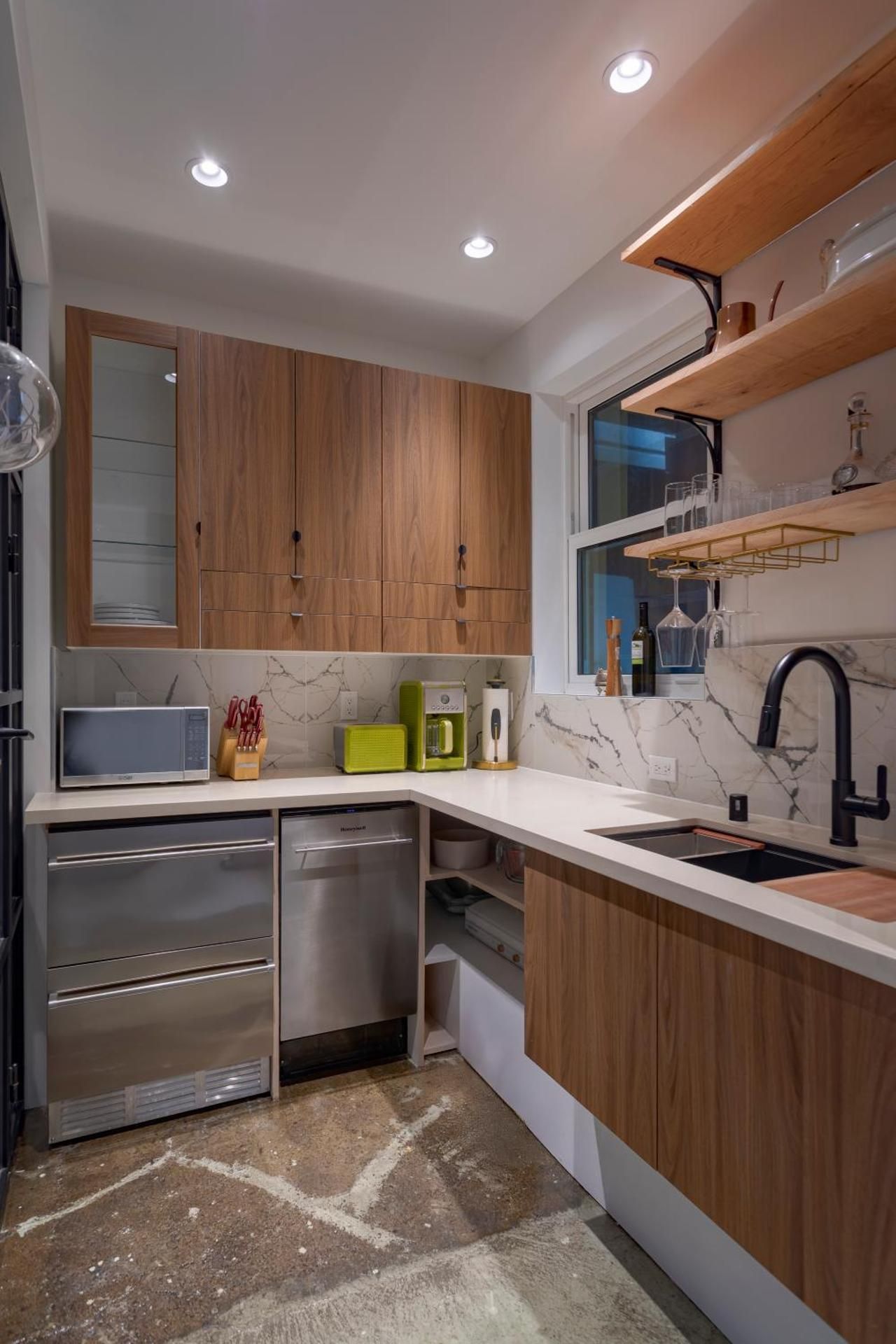 Deluxe Family Suite