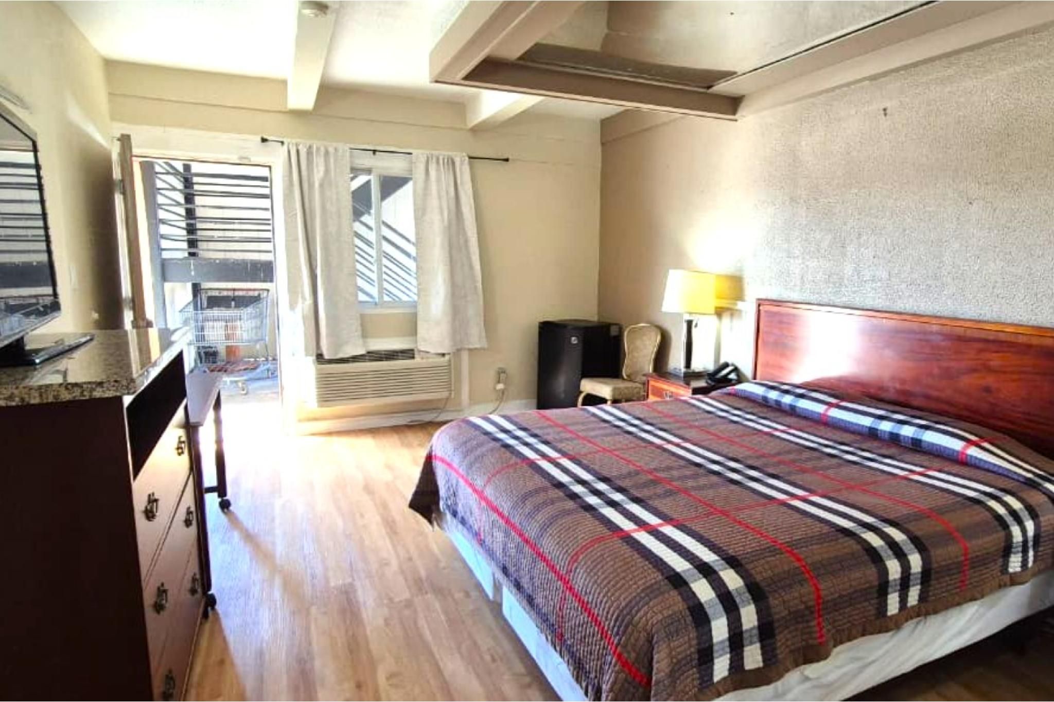 Deluxe King Bed Non smoking