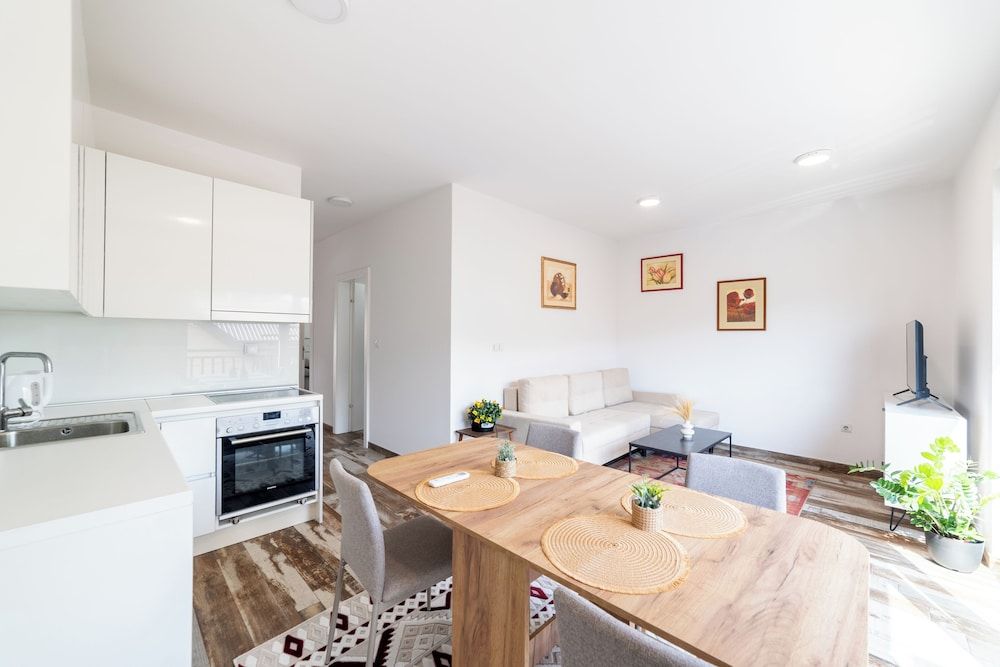 Old Town Bardakčije Design Apartments Luxury Apartment, City View 6