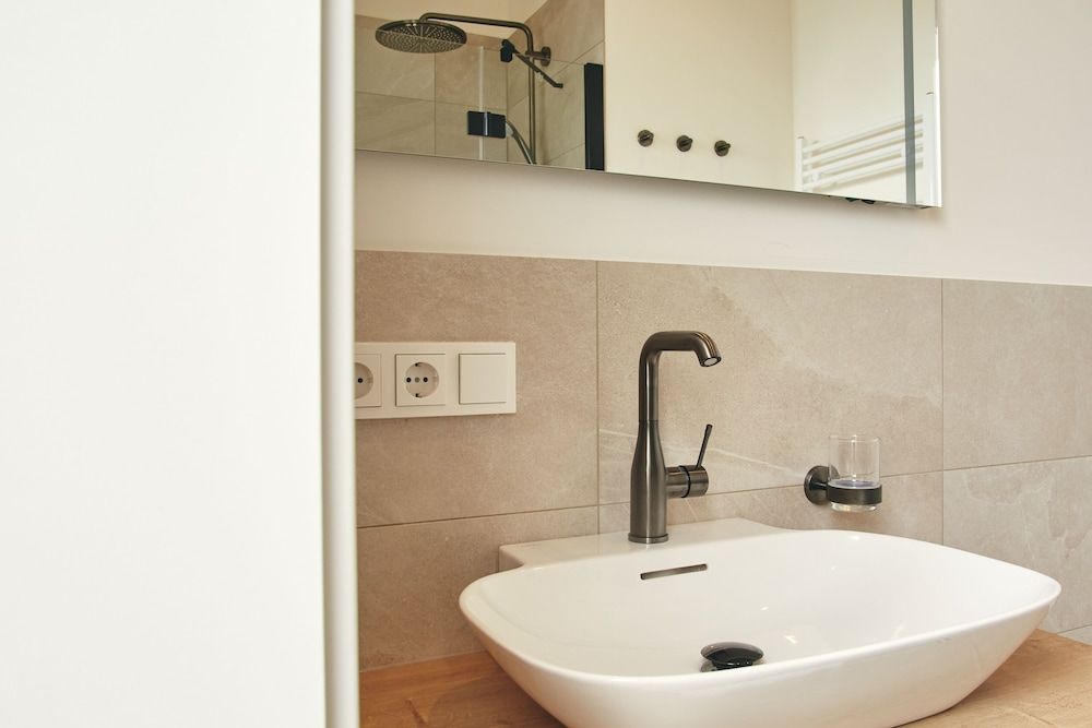 HOMEBOUND APARTMENTS Bad Goisern Presidential Apartment, 3 Bedrooms, Non Smoking, Balcony 19