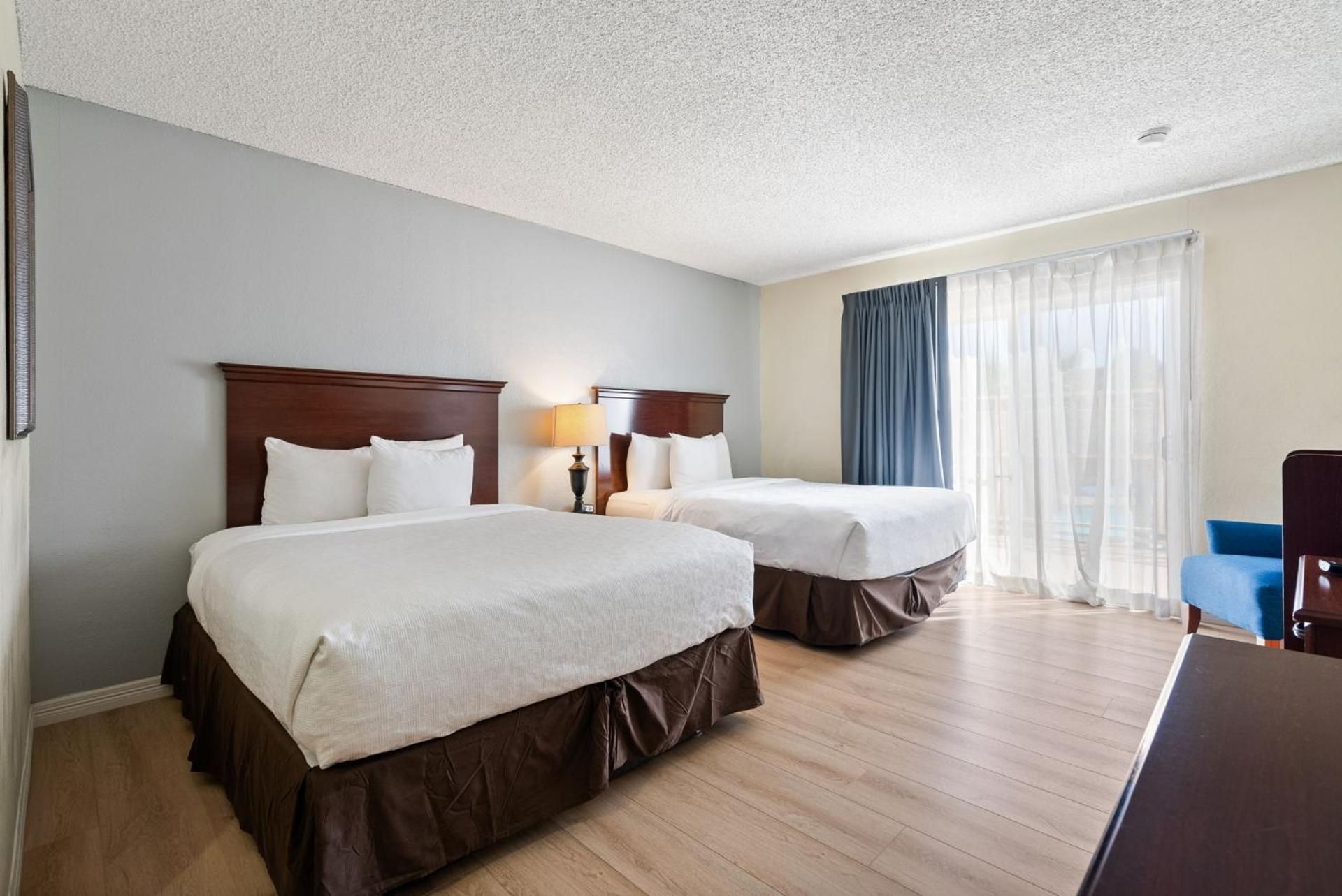 Double Room with Pool View