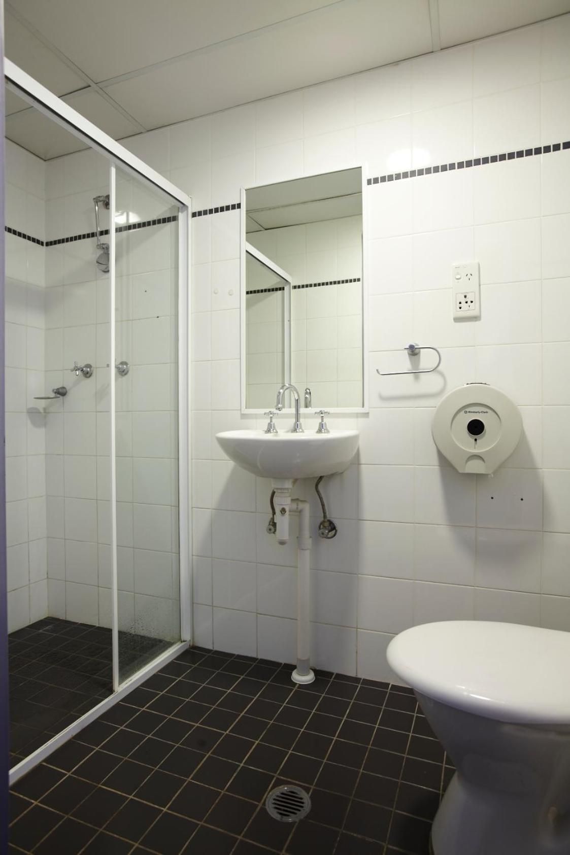 Twin Ensuite