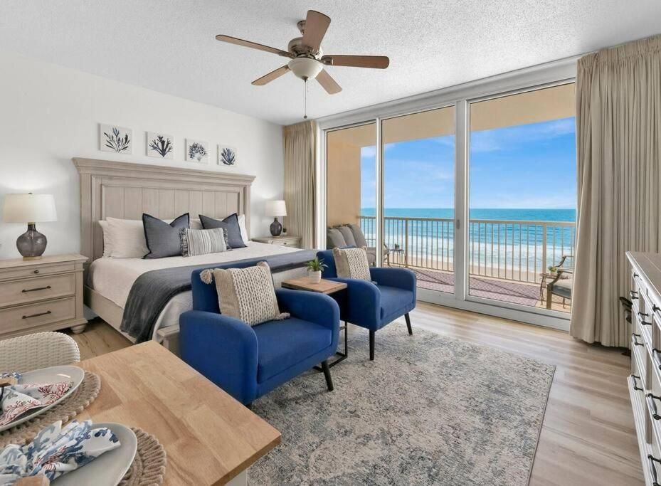 Studio Apartment with Sea View