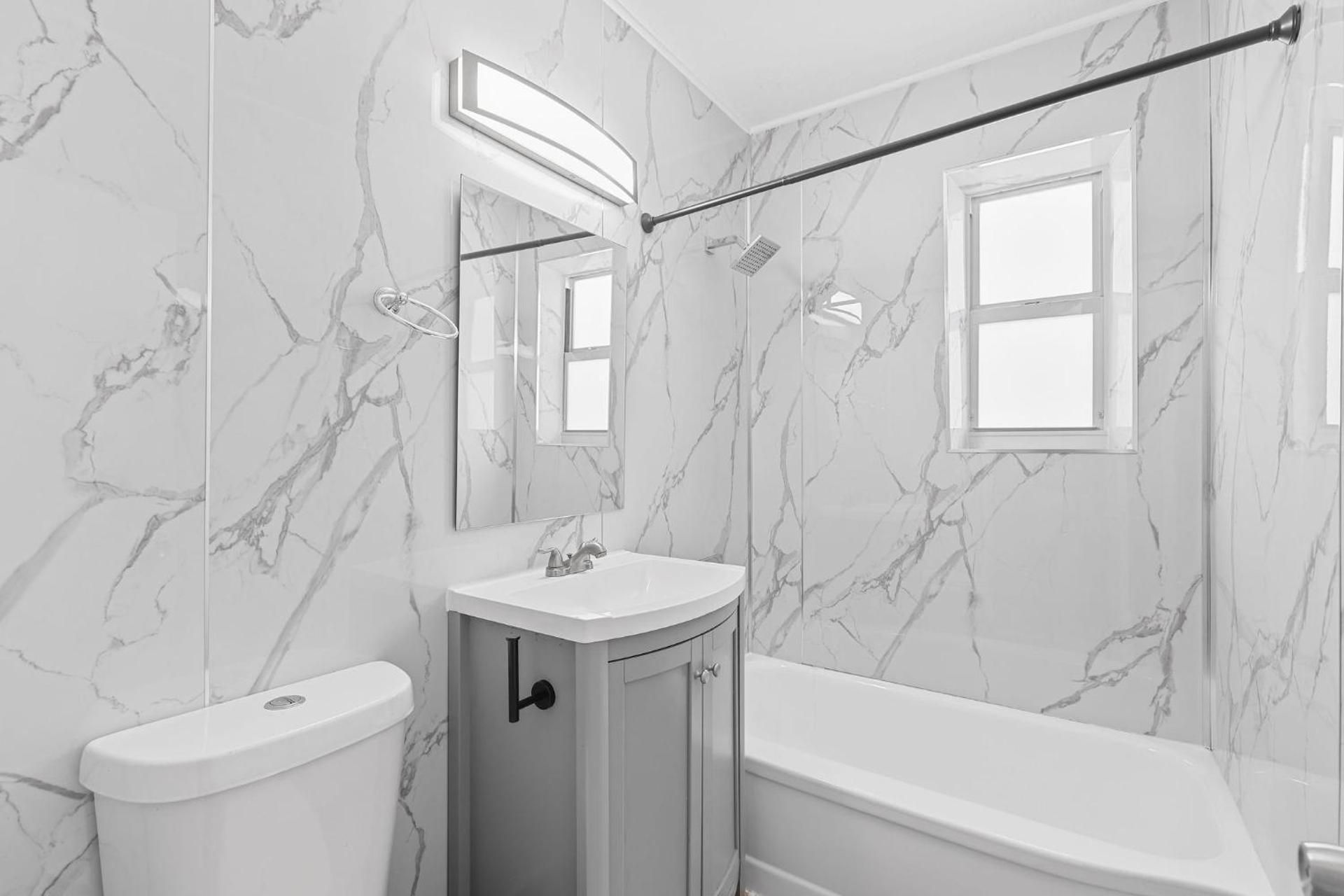 Harding Apartments by Andes STR Studio 3