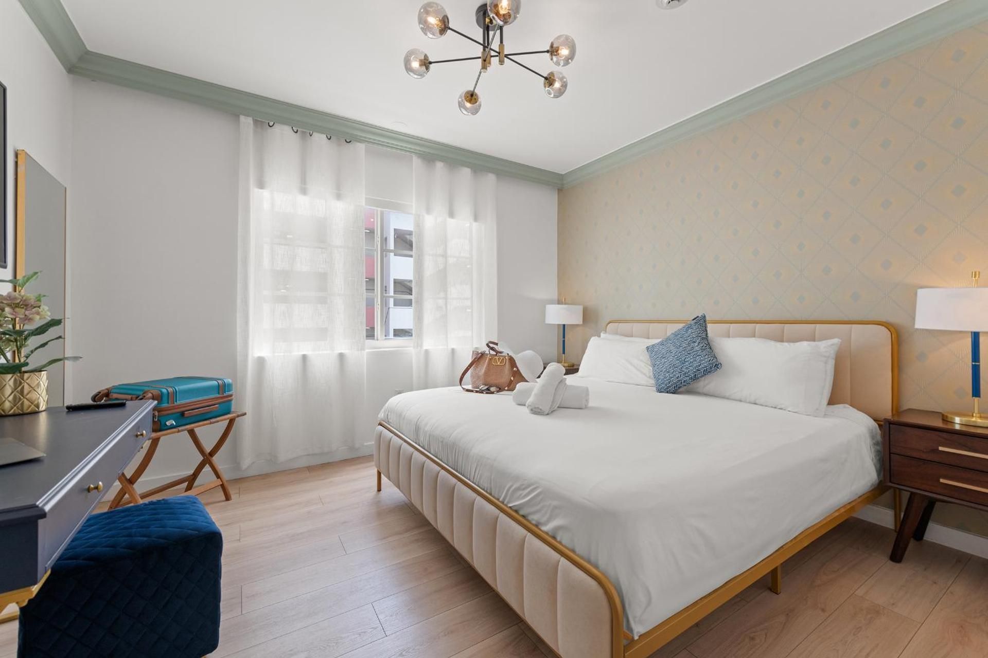 King Room