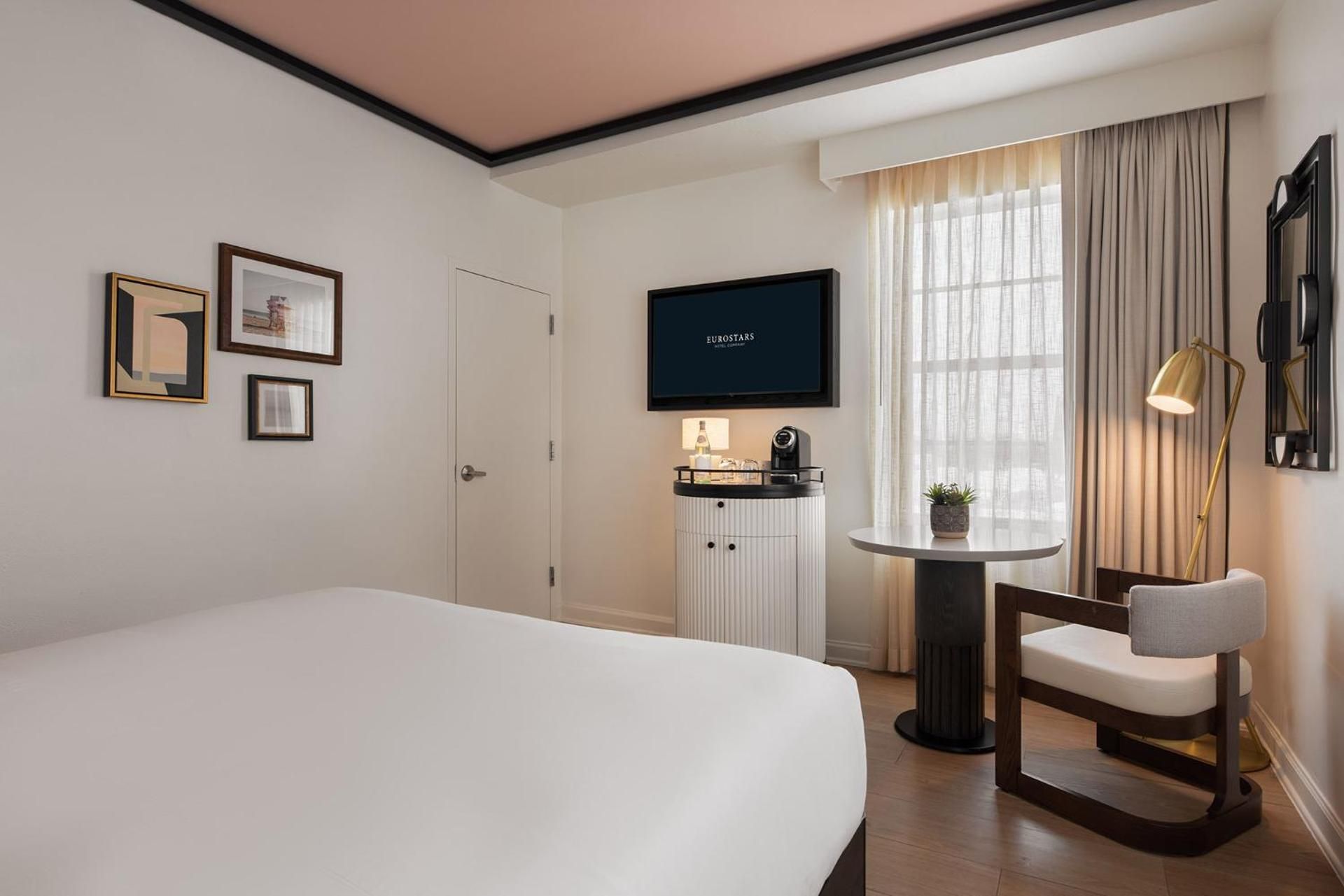 Winter Haven Hotel, Miami Beach