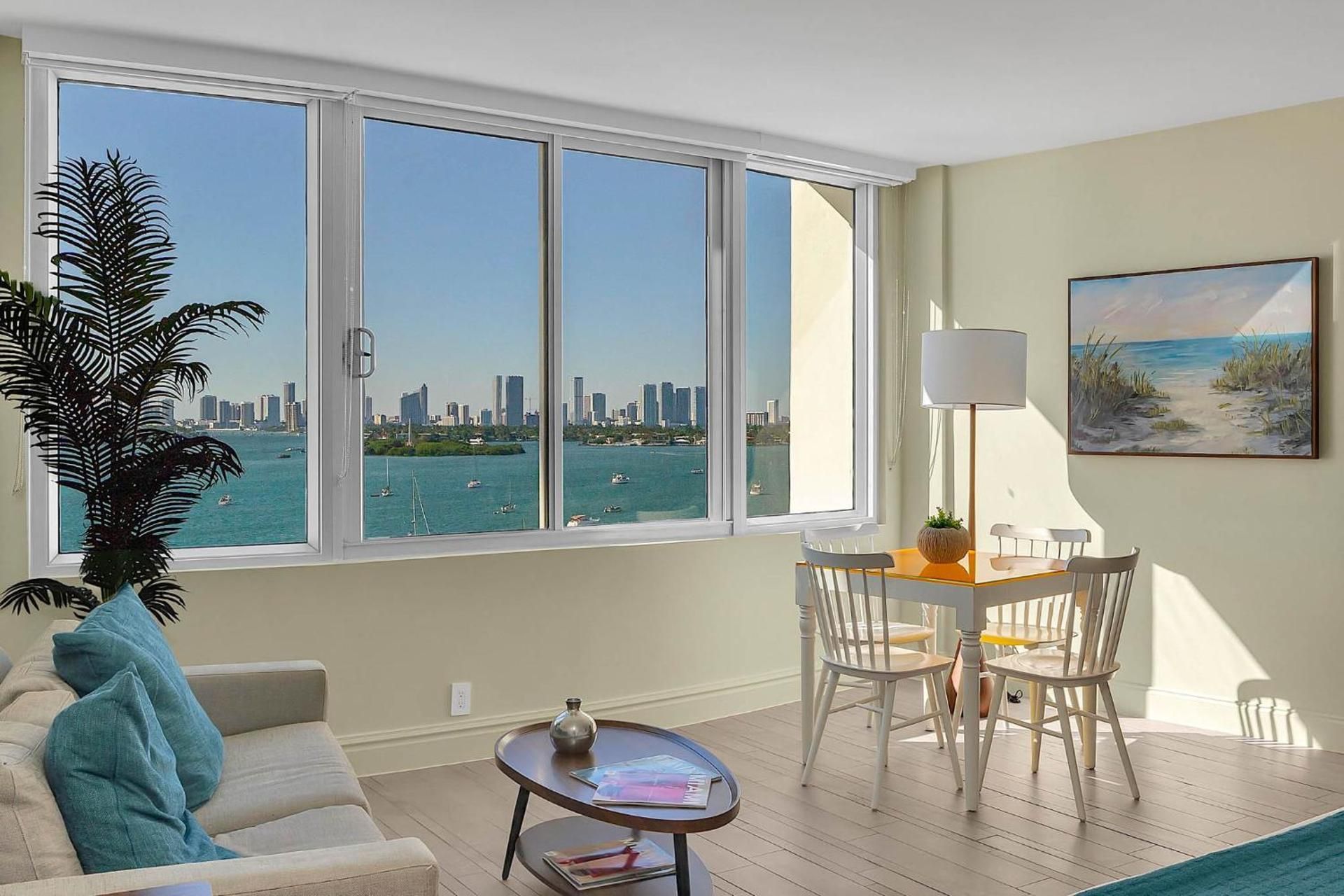 Studio with Sea View