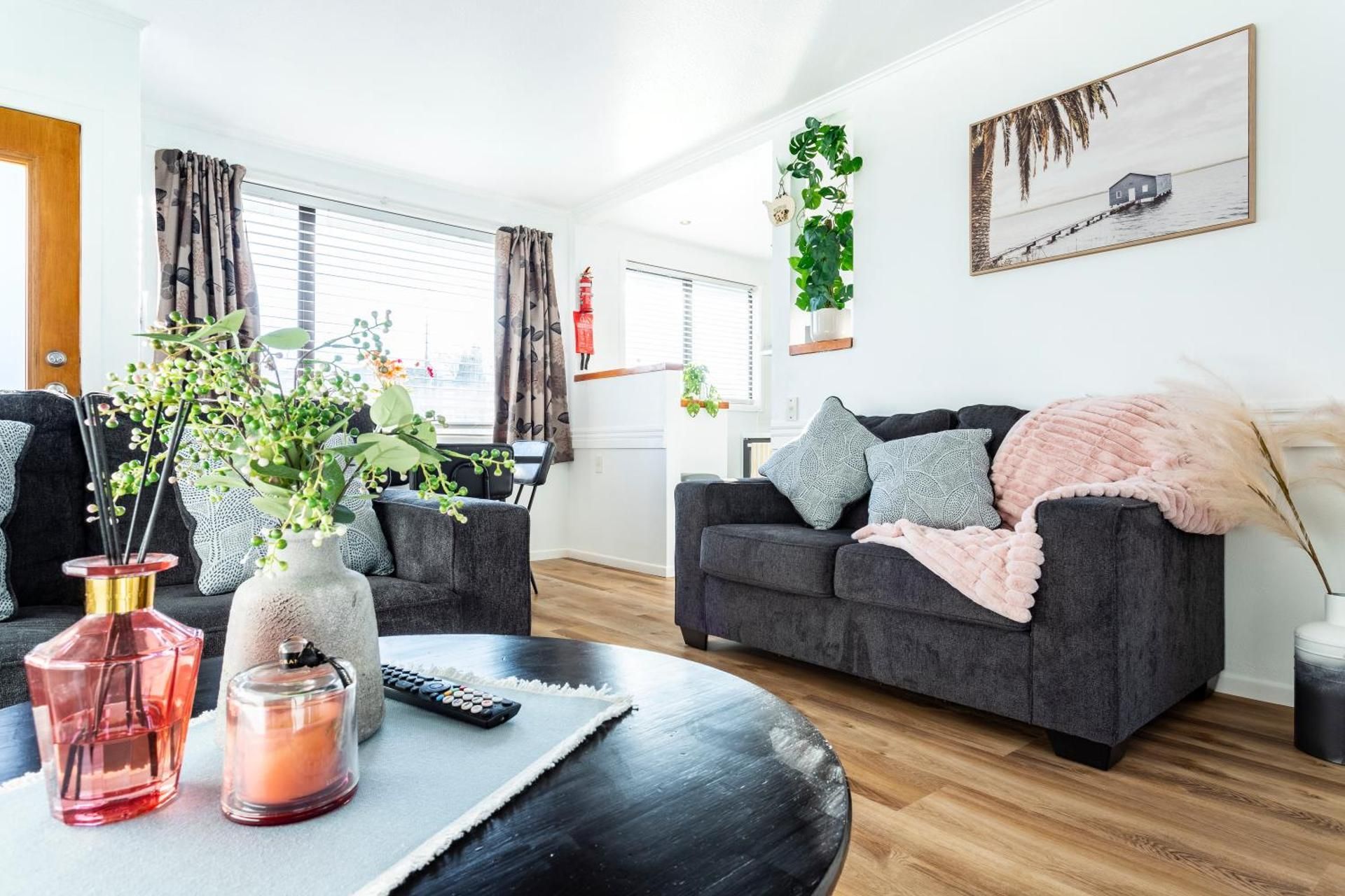 Deluxe Two-Bedroom Apartment