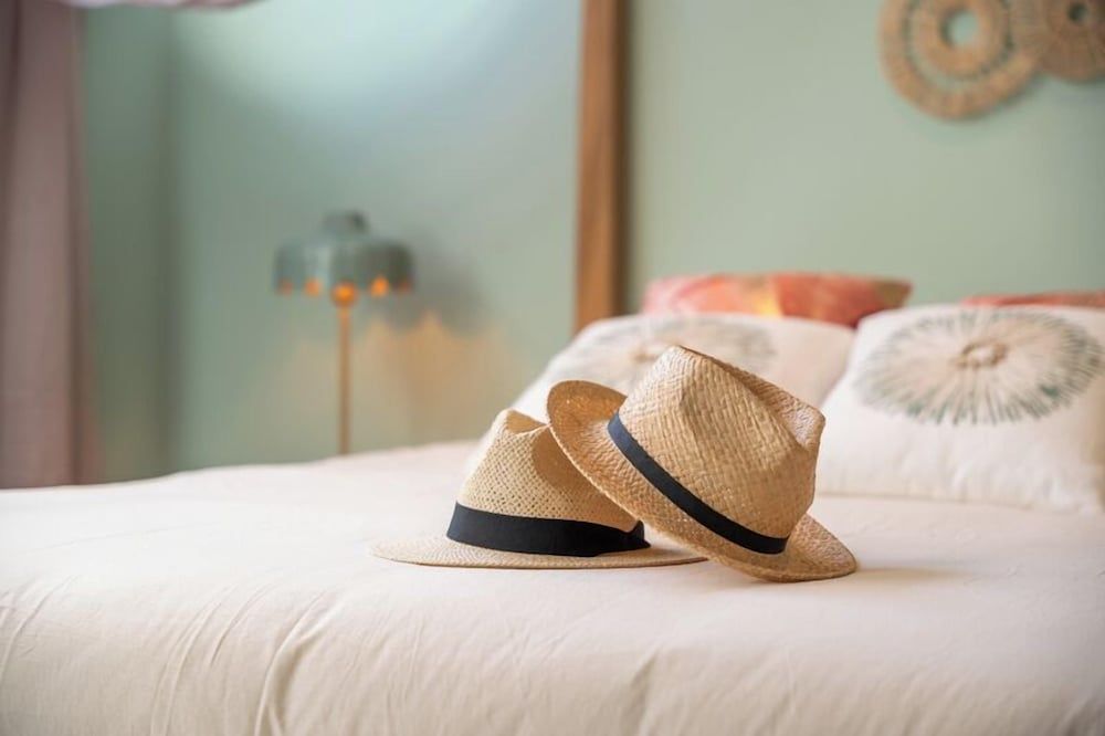 The Music Suites Comfort Quadruple Room, City View 11