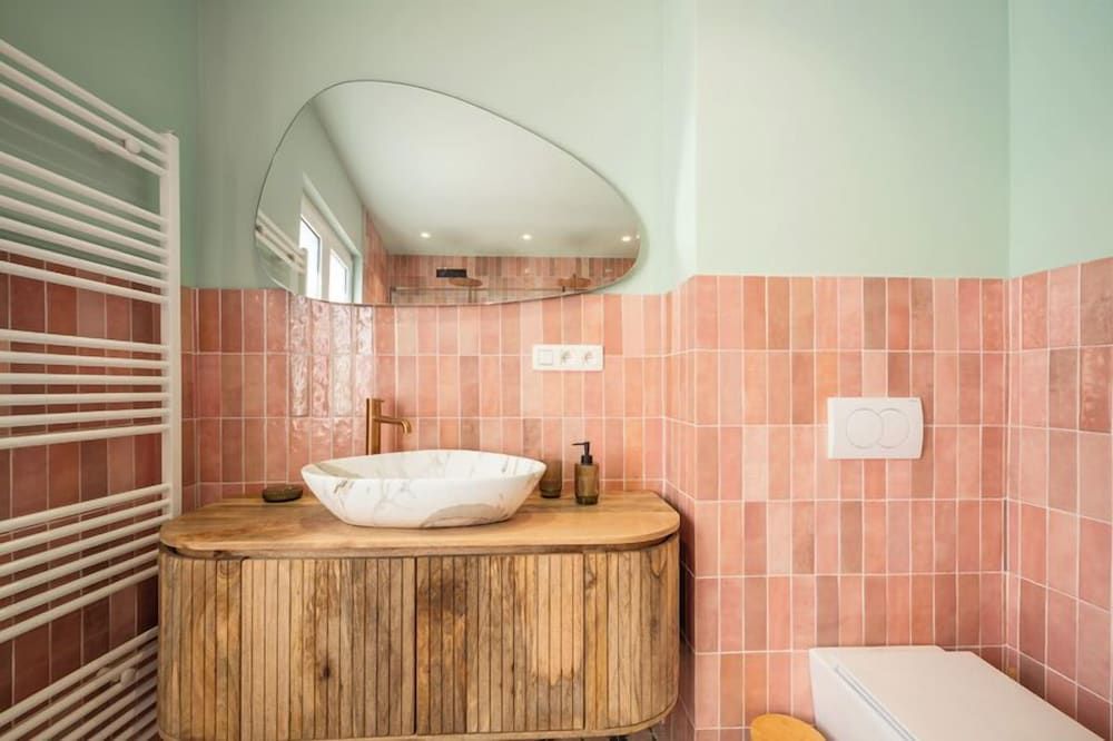 The Music Suites Comfort Quadruple Room, City View 21