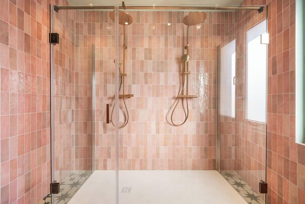 The Music Suites Comfort Quadruple Room, City View 20