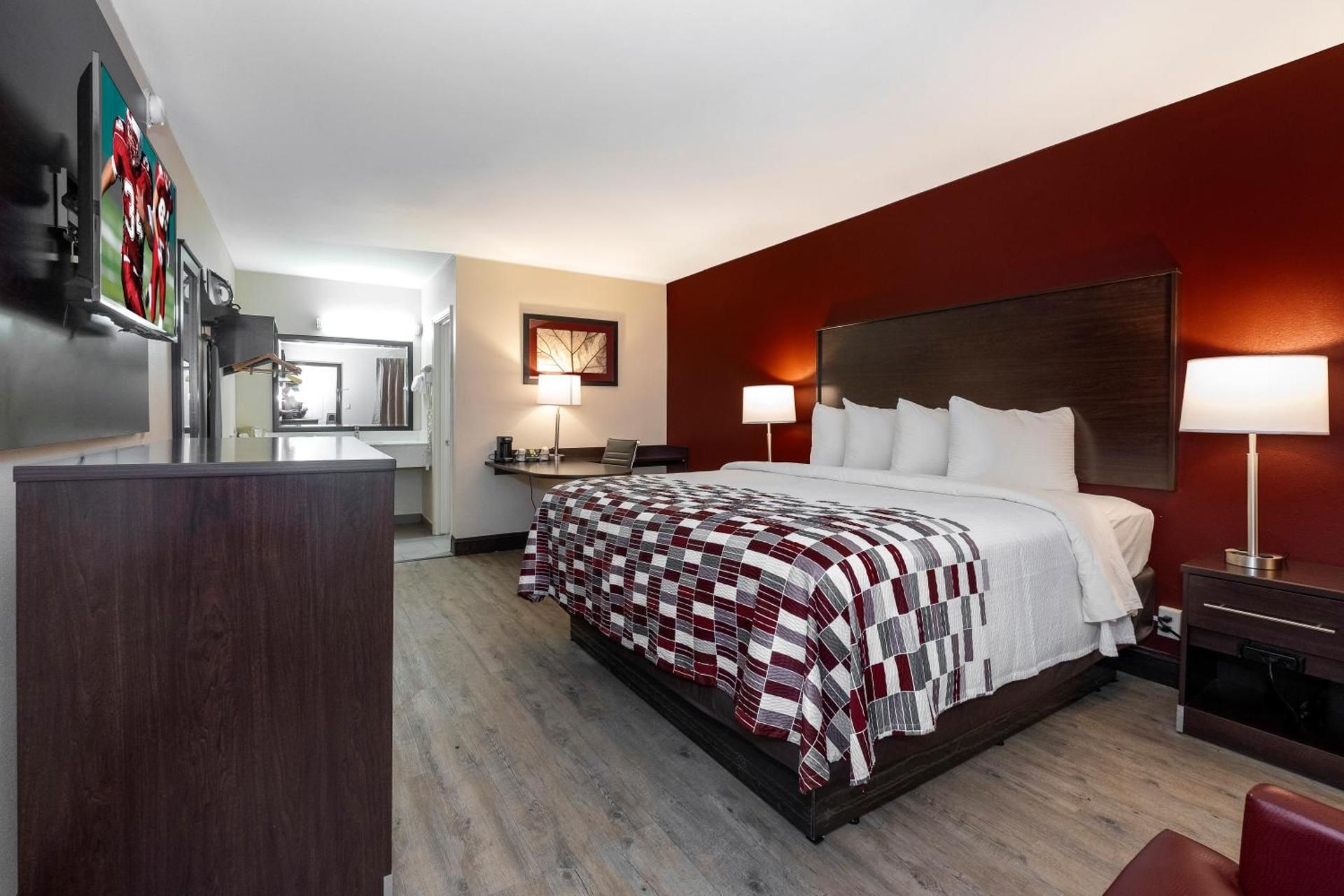 Deluxe King Room