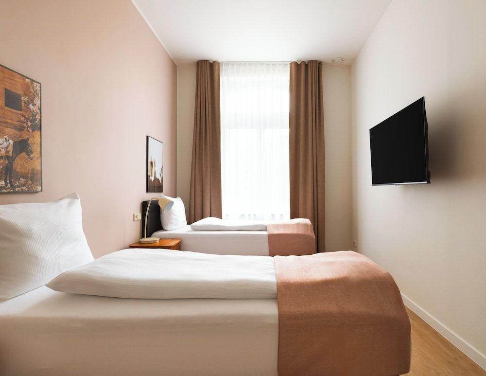 Twin Suite