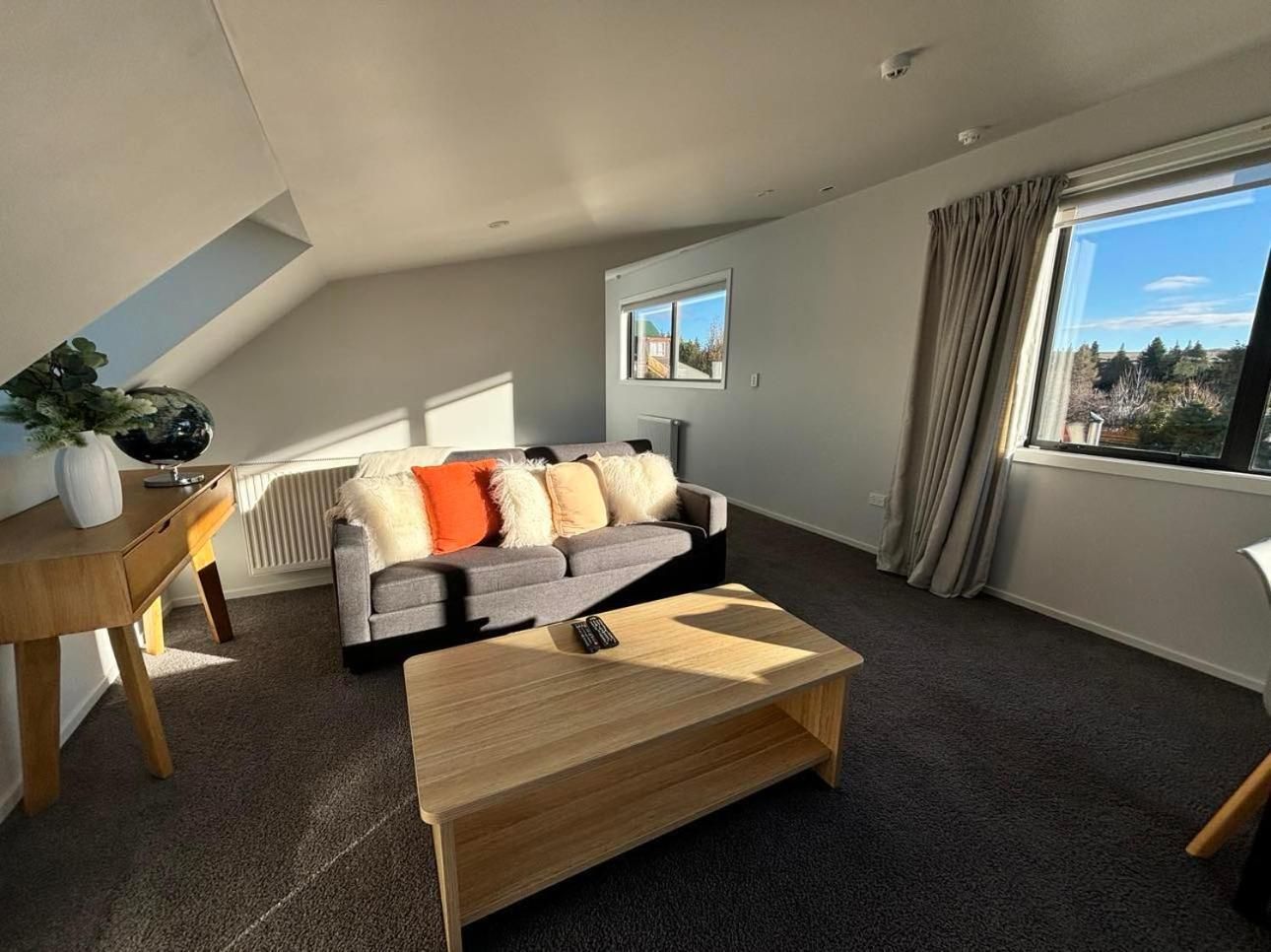 Apartment - Split Level