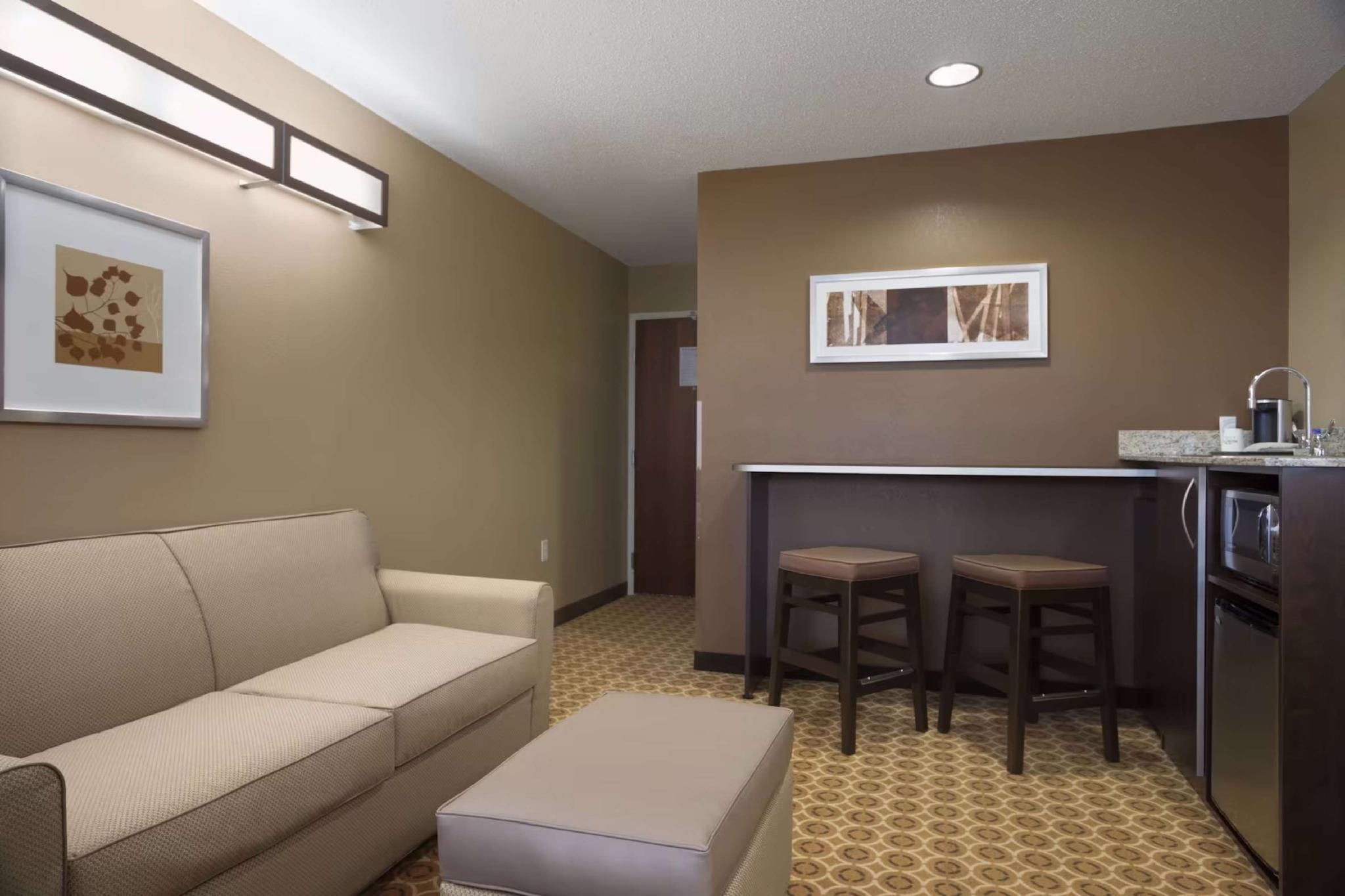 Queen Suite Non Smoking