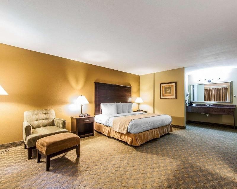 King Room - Accessible/Non-Smoking