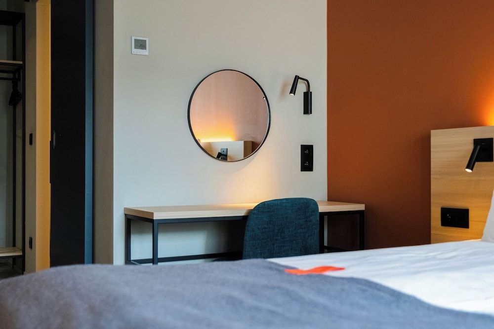 Citybox Antwerp City Center Standard Double Room 9