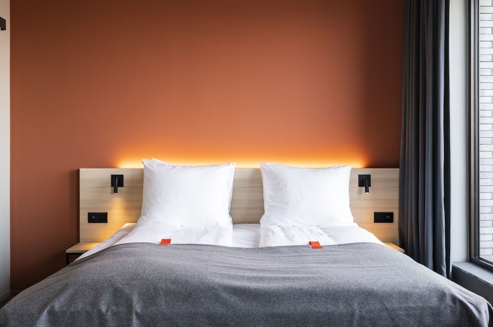 Citybox Antwerp City Center Standard Double Room 2