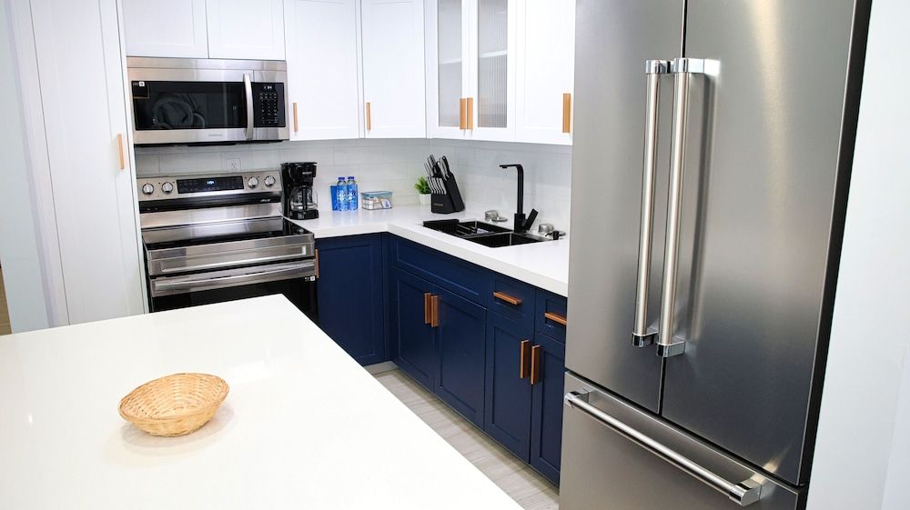 Villa Marina Suites Luxury Suite, Marina View 2