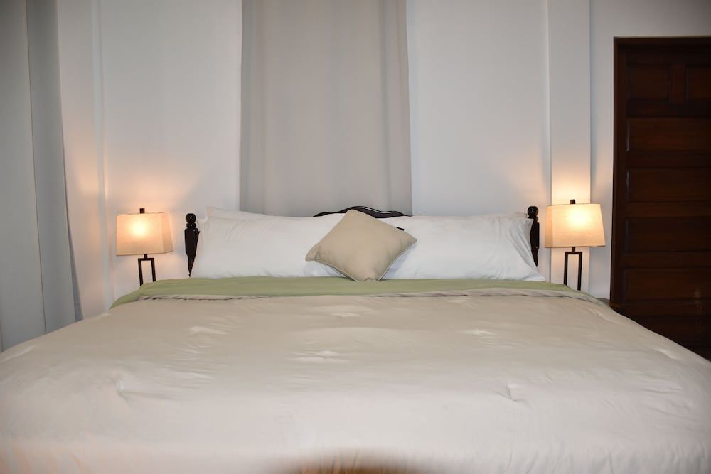 Hill Garden Resort Hotel Deluxe Room 2