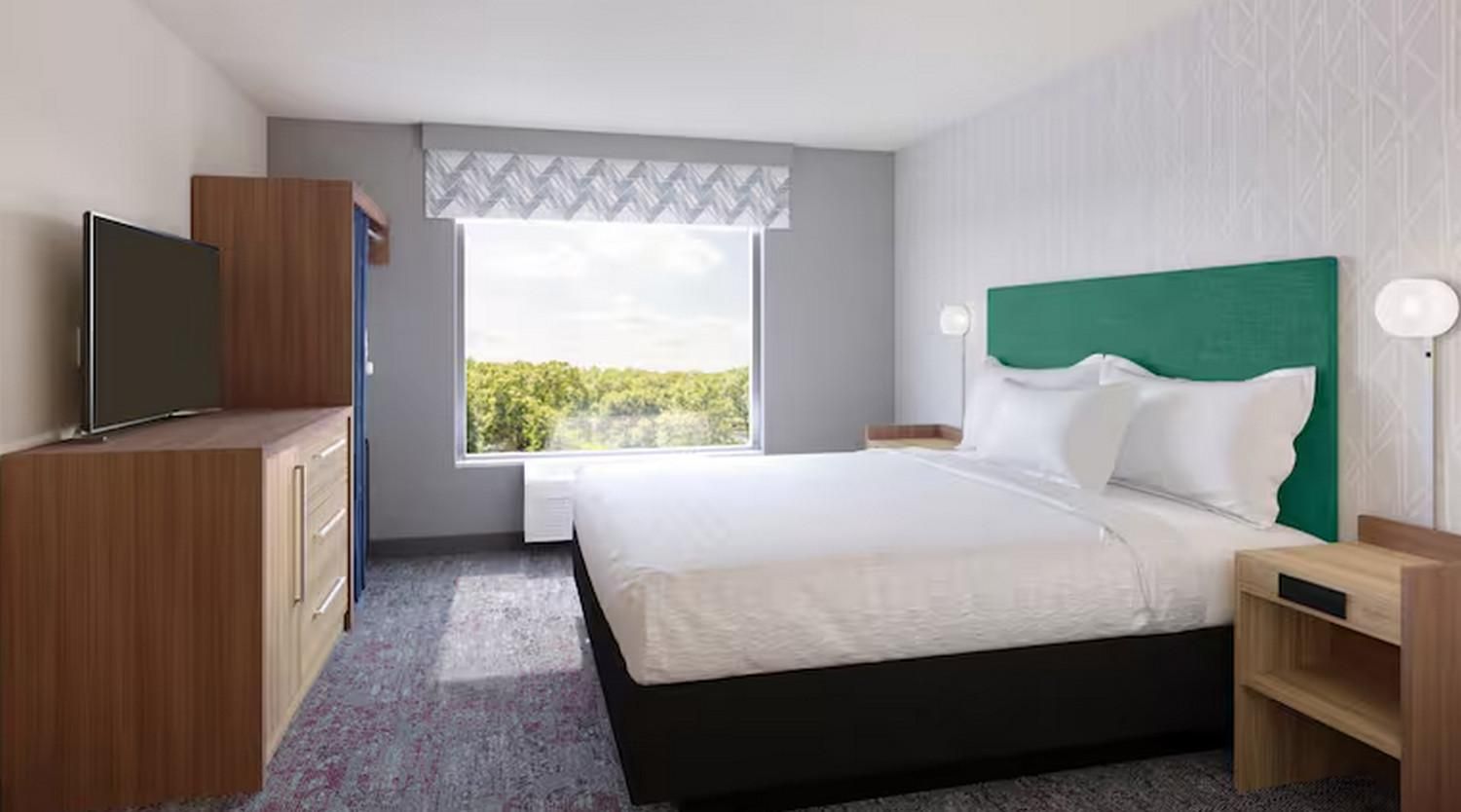 2 Queen Beds Studio Suite
