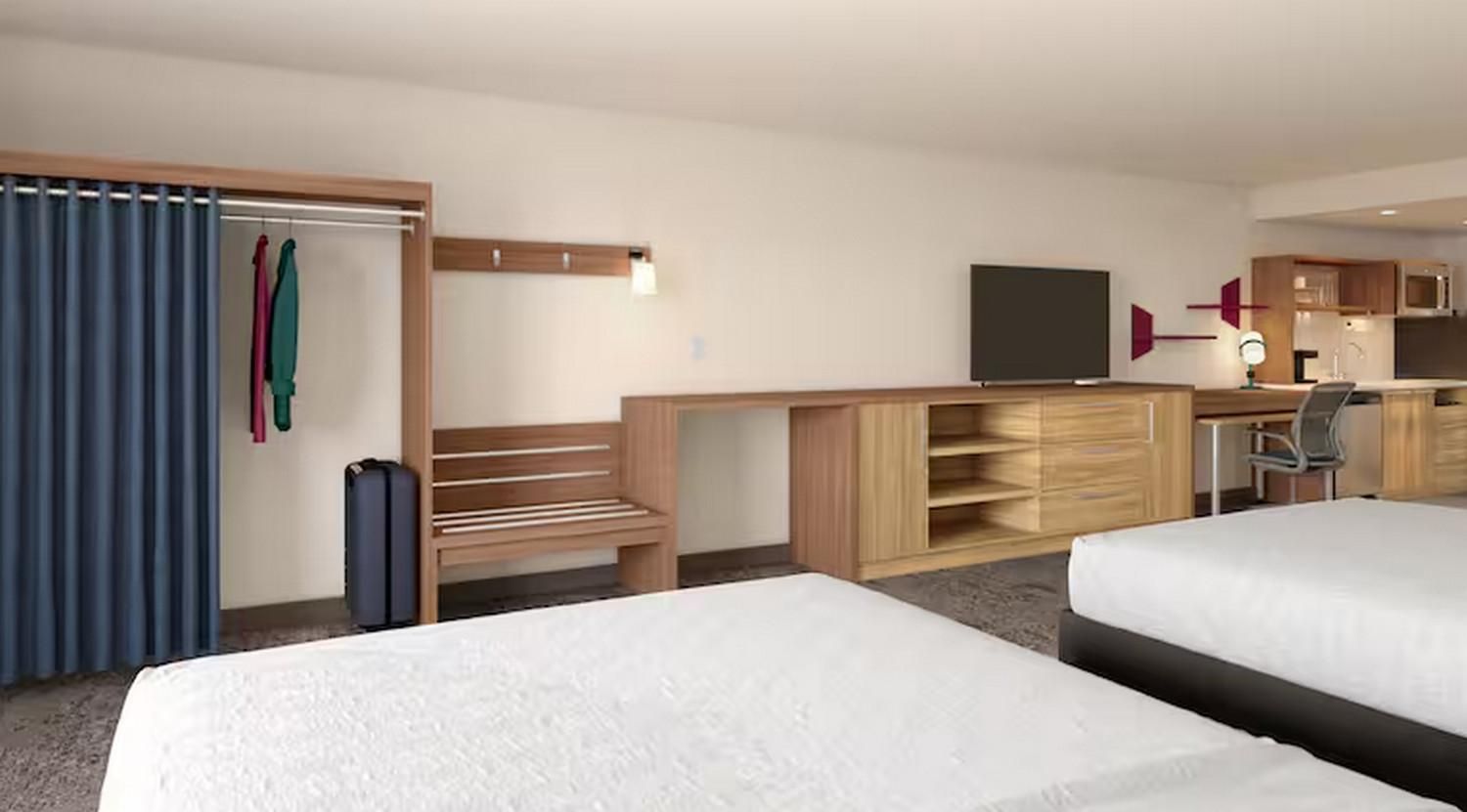 1 King Bed Hearing Accessible Studio Suite