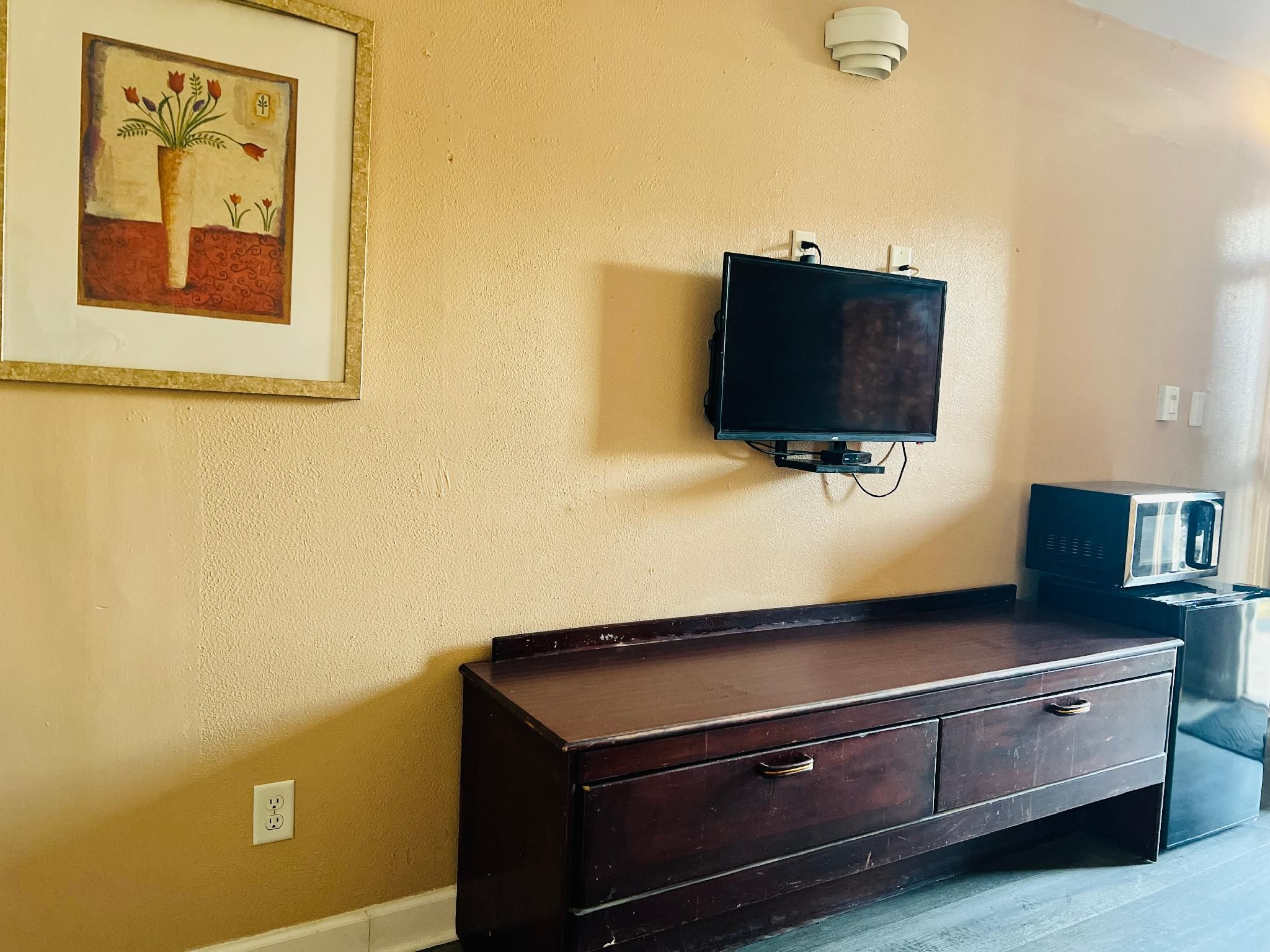 2 Full Beds Non-Smoking