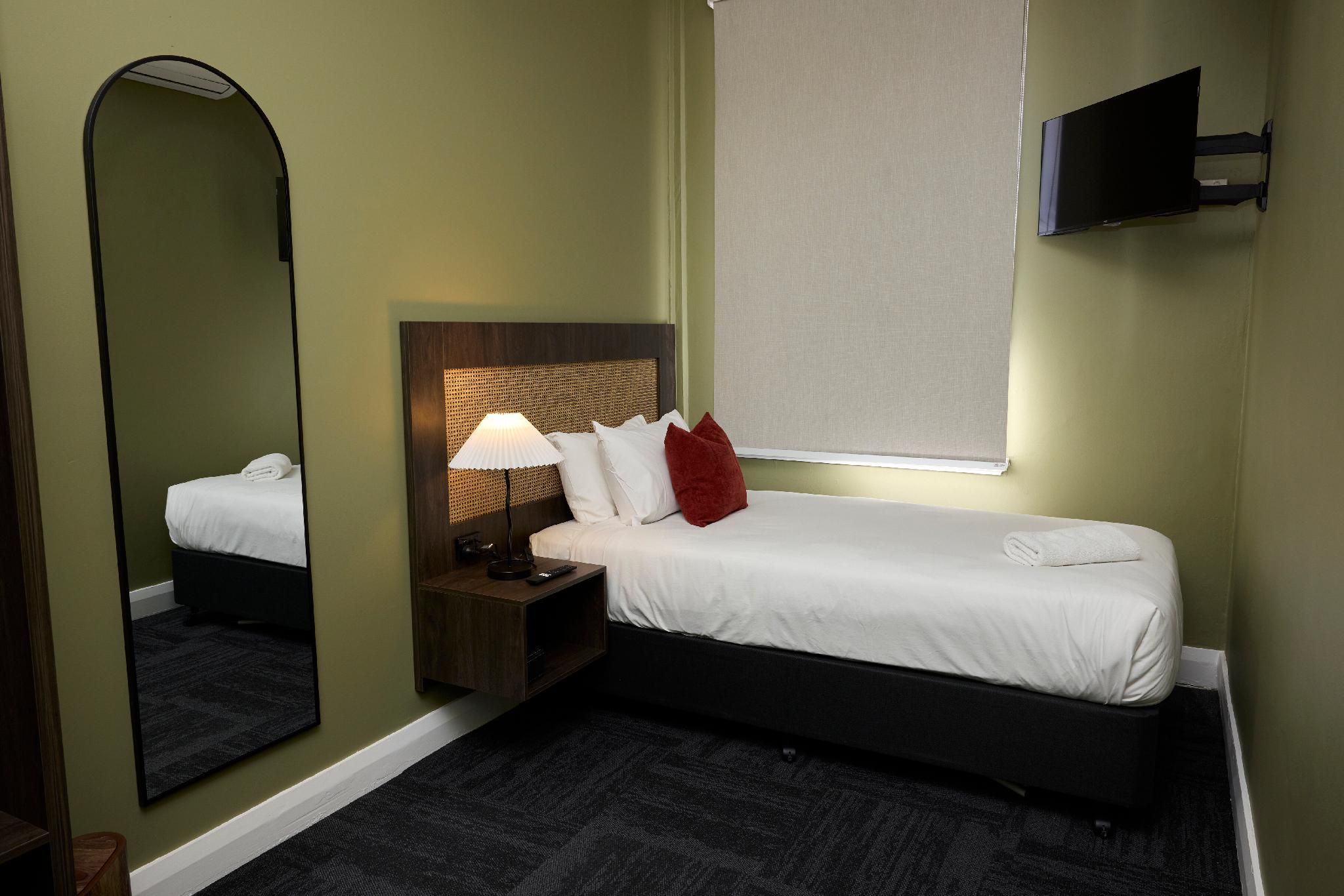 Single - Room