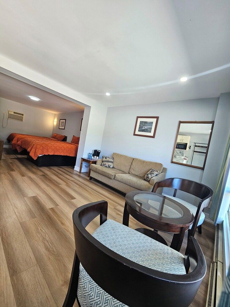 Arrowhead Inn by Baaman's Exclusive Double Room, 2 Double Beds 5