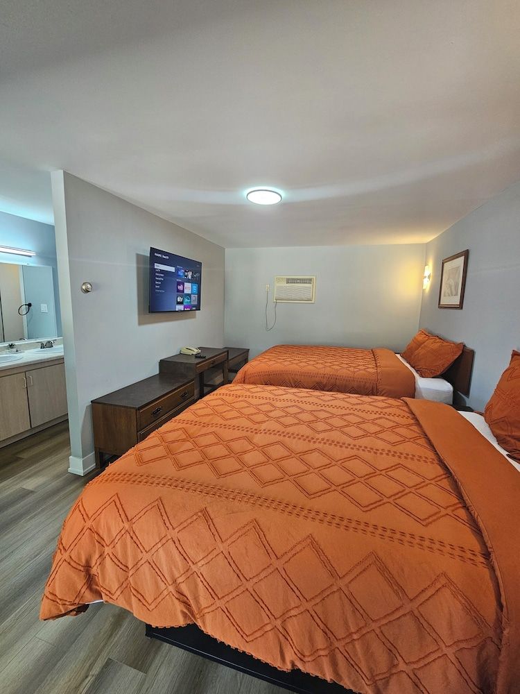 Arrowhead Inn by Baaman's Exclusive Double Room, 2 Double Beds 10