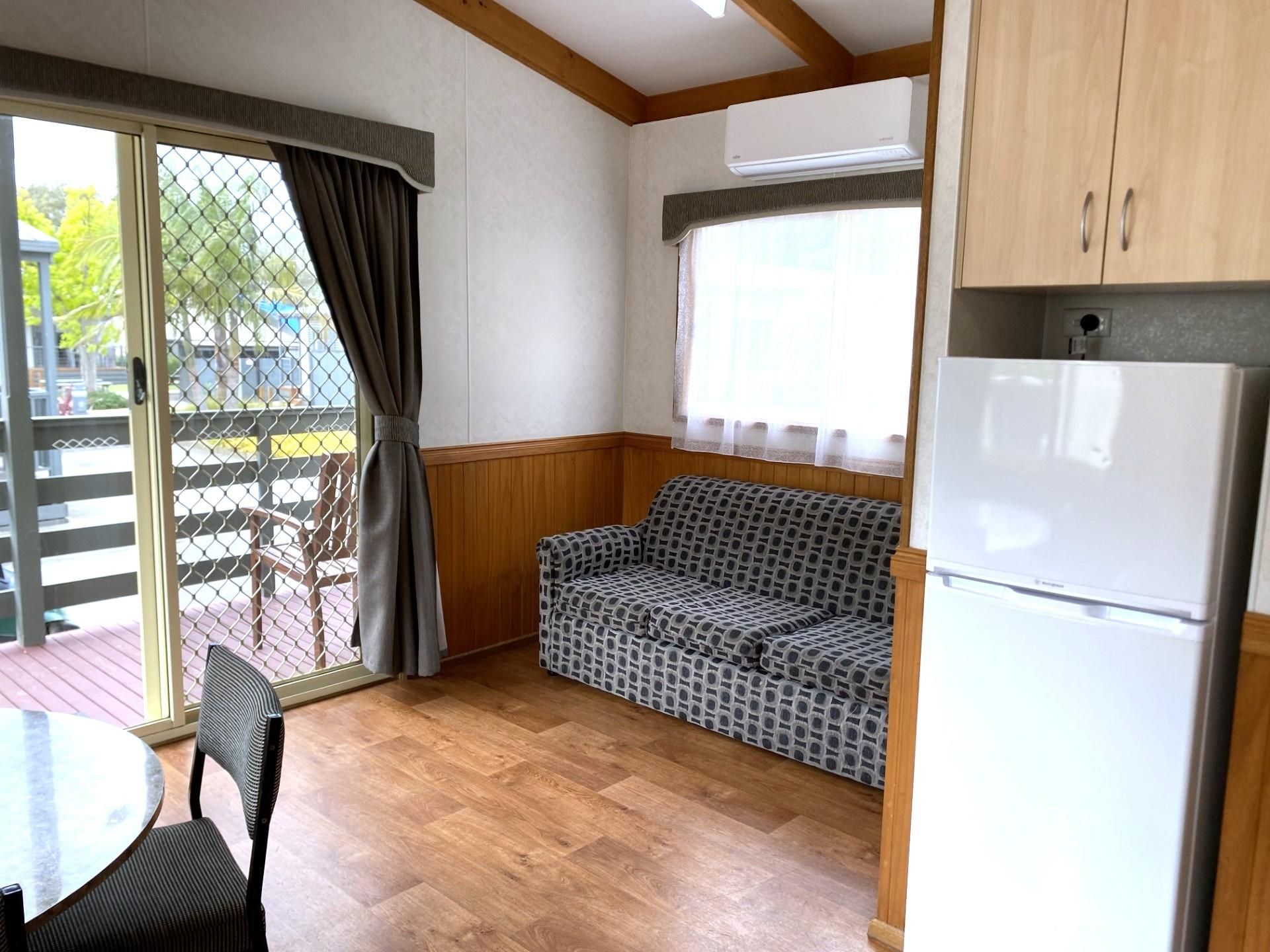 Geelong Holiday Park Economy 2 Bedroom Cabin
