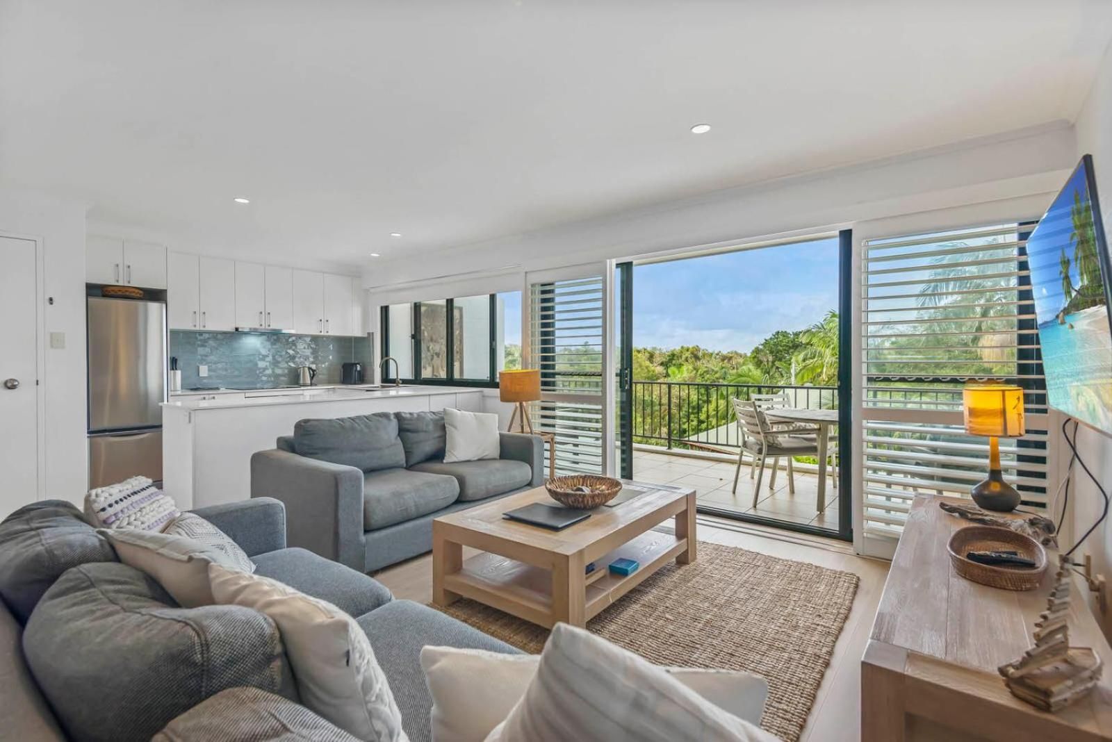 Oasis Apartments and Treetop Houses Two-Bedroom Apartment (Max 5)