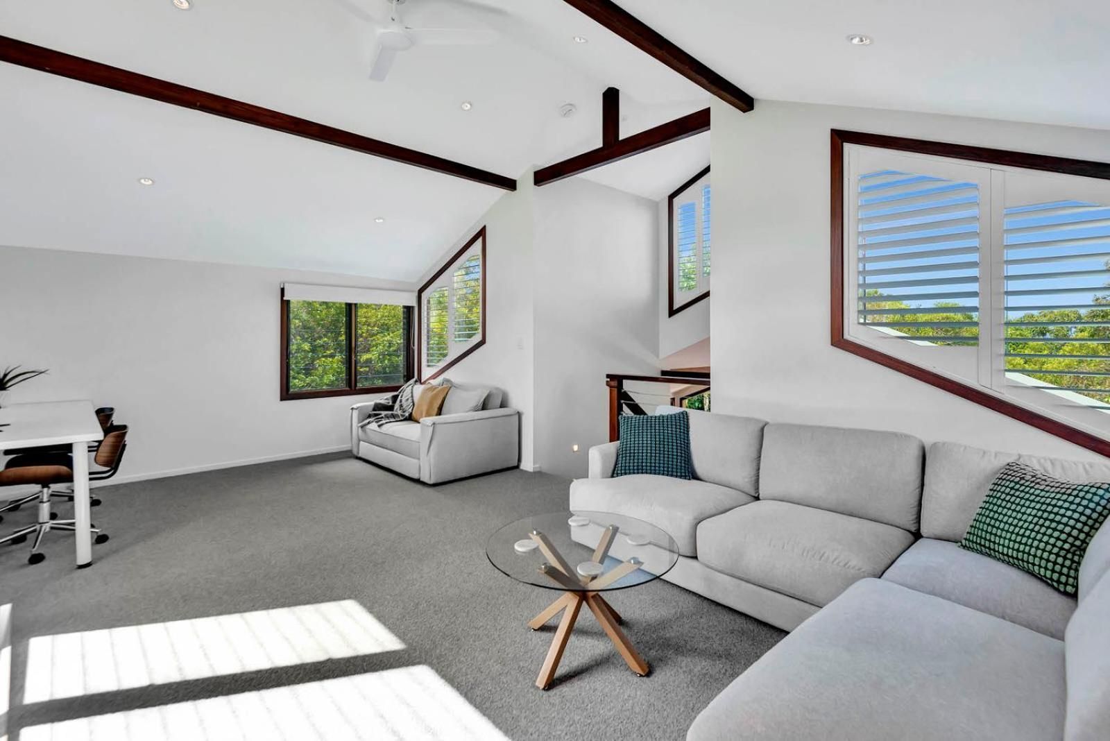 Two-Bedroom House with Jetted bathtub - Treetop (Kookaburra)