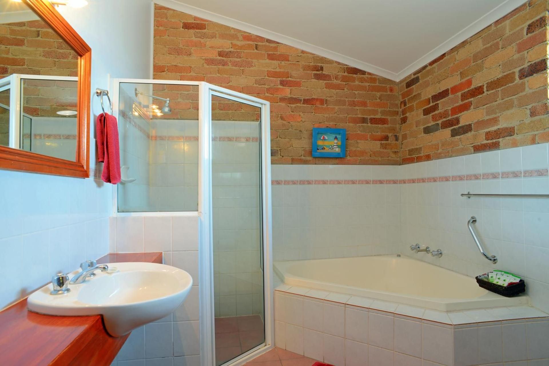 Executive Suite with Spa Bath