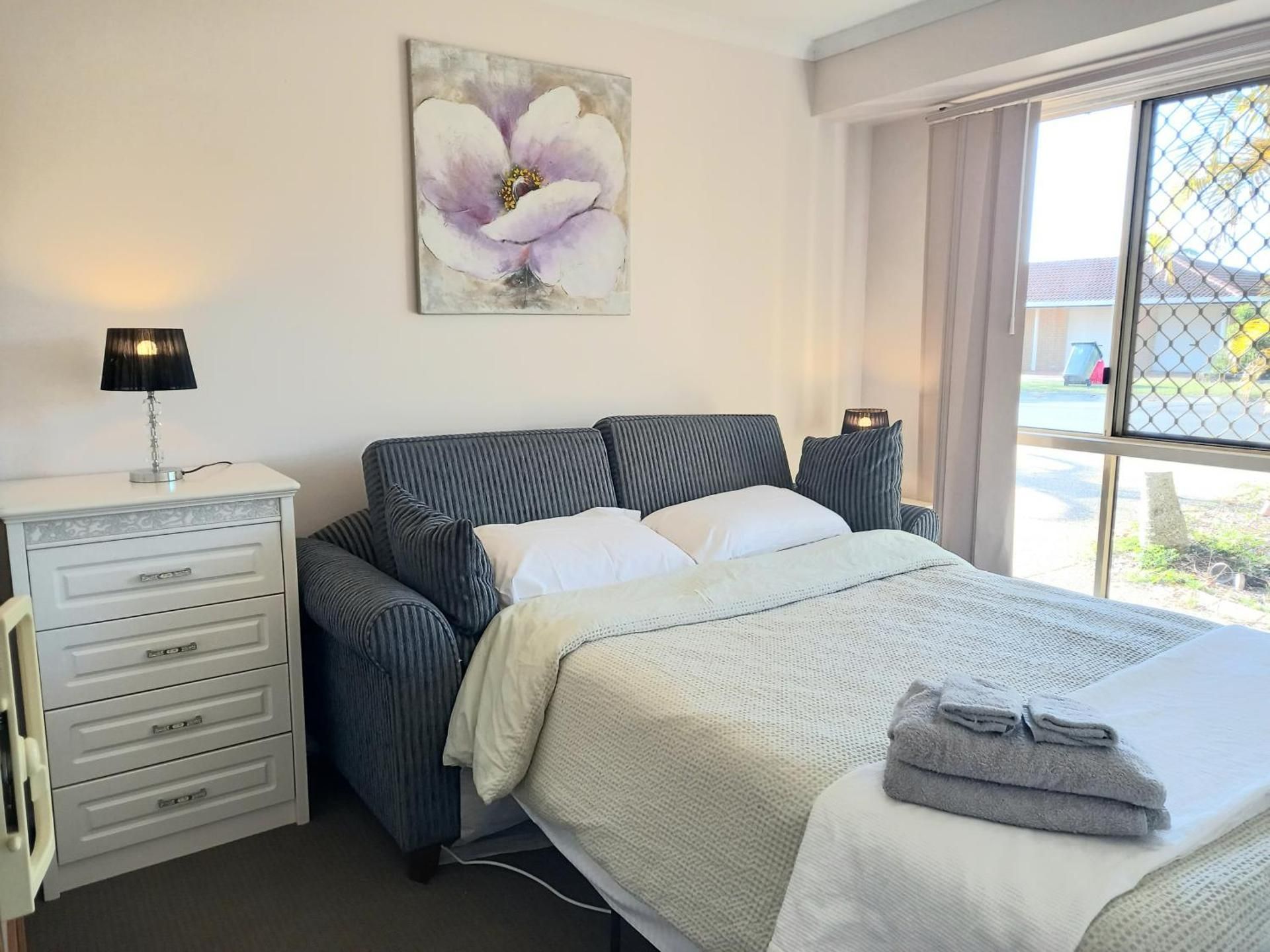 Double Room with Shared Bathroom