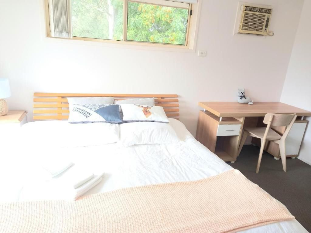 Deluxe King Suite