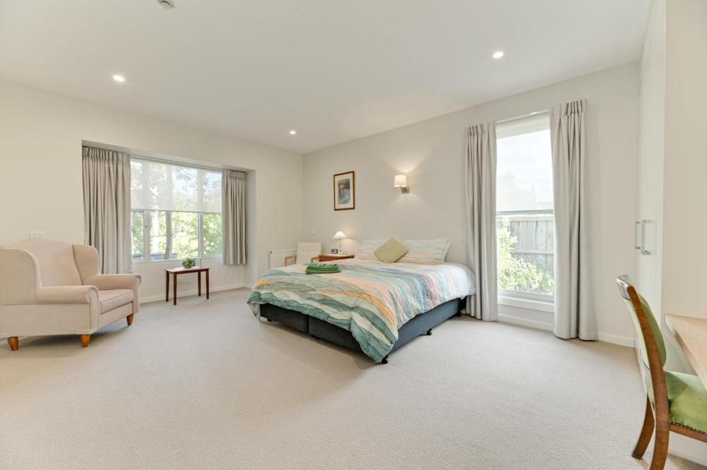 Double or Twin Room with Private Bathroom