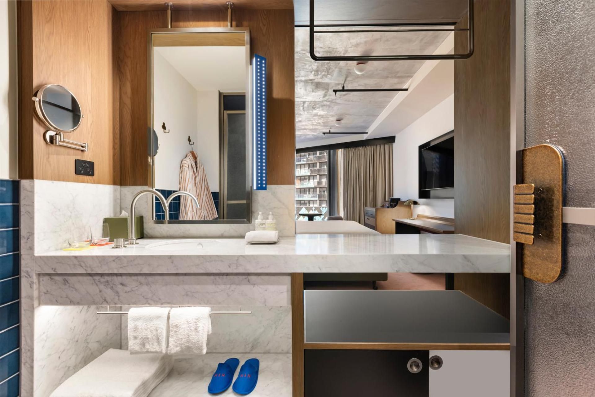 Hannah St Hotel Melbourne Local Room 3