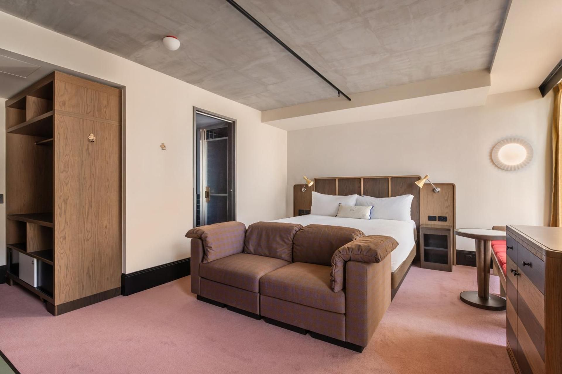 Explorer Room City Room