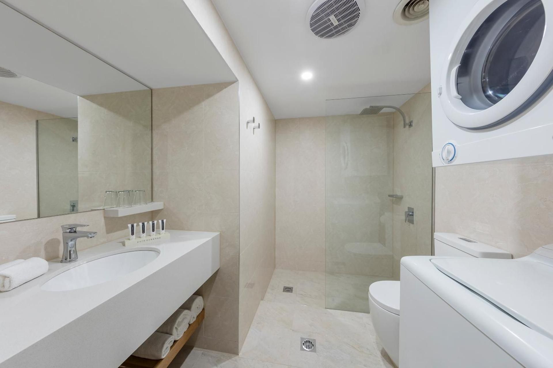 One Bedroom Apartment