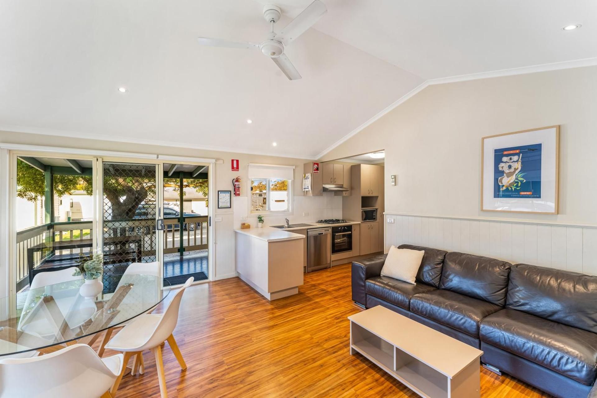Gold 3 Bedroom 6 Berth
