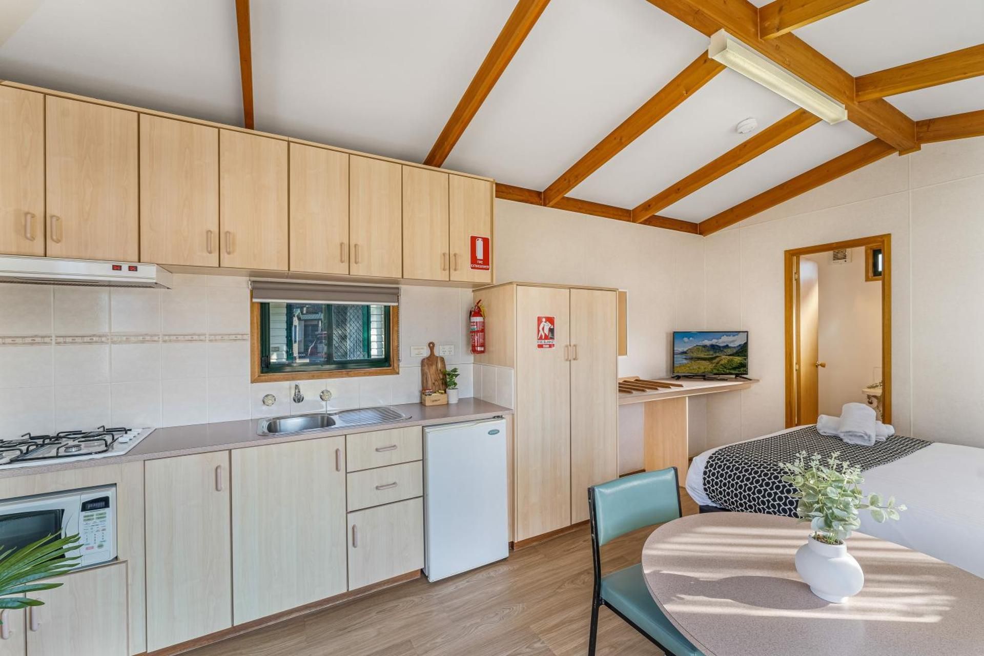 Studio Open Plan 2 Berth