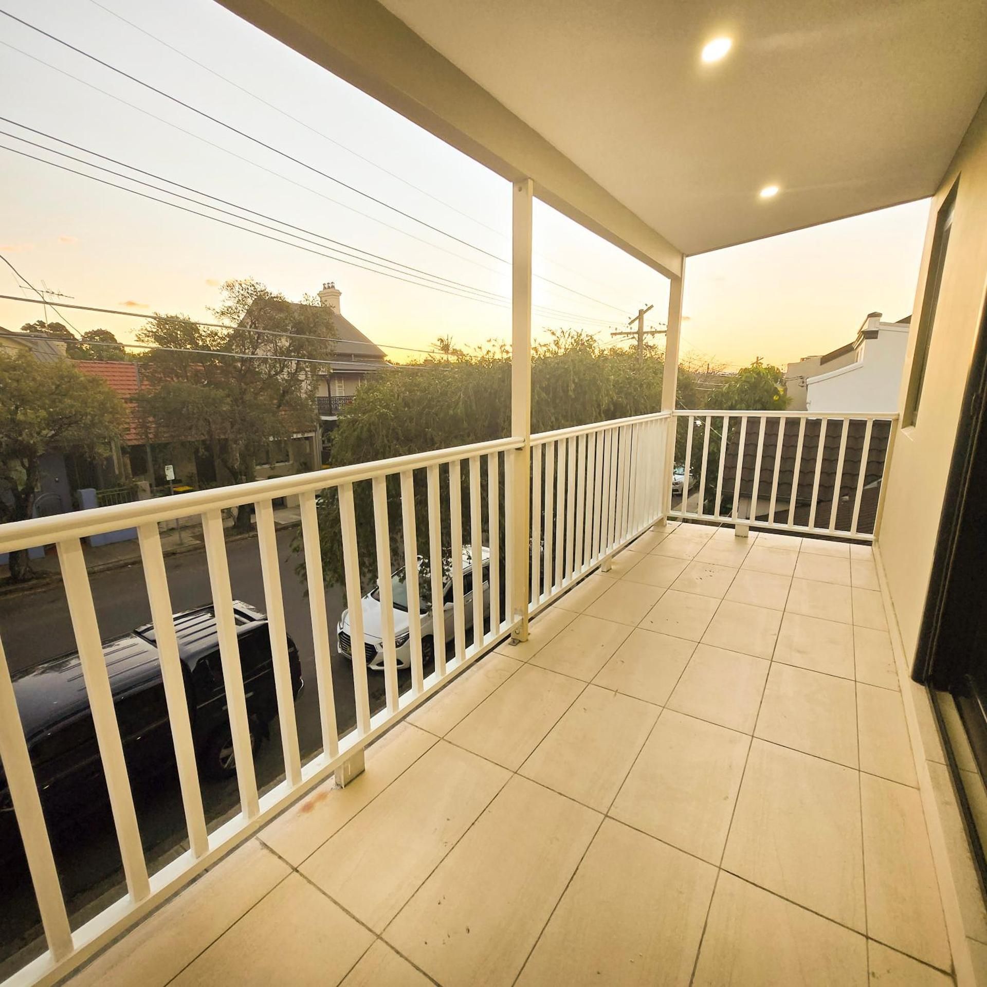 The Frederick Guest House Double Room with Balcony 3