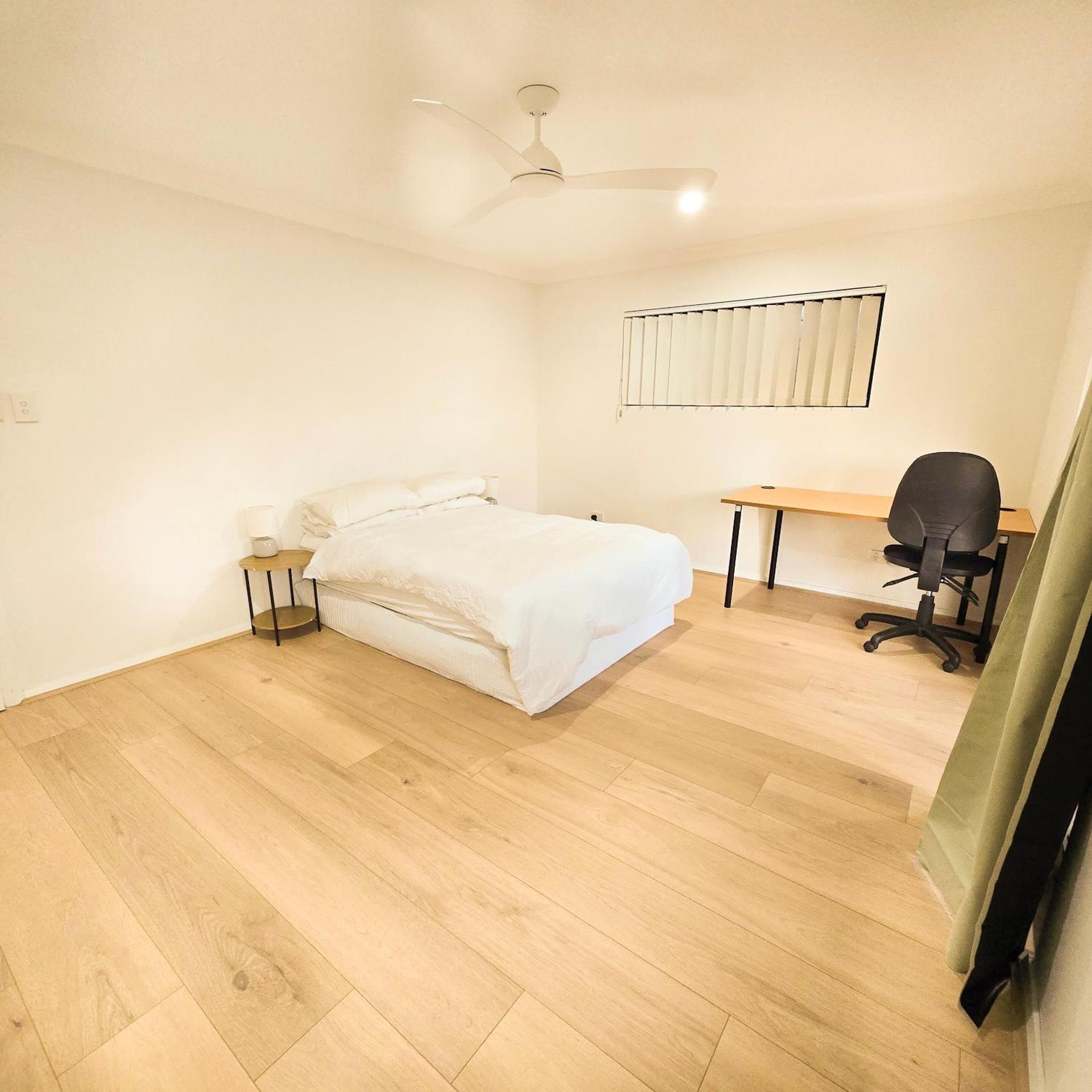 The Frederick Guest House Double Room with Balcony 2