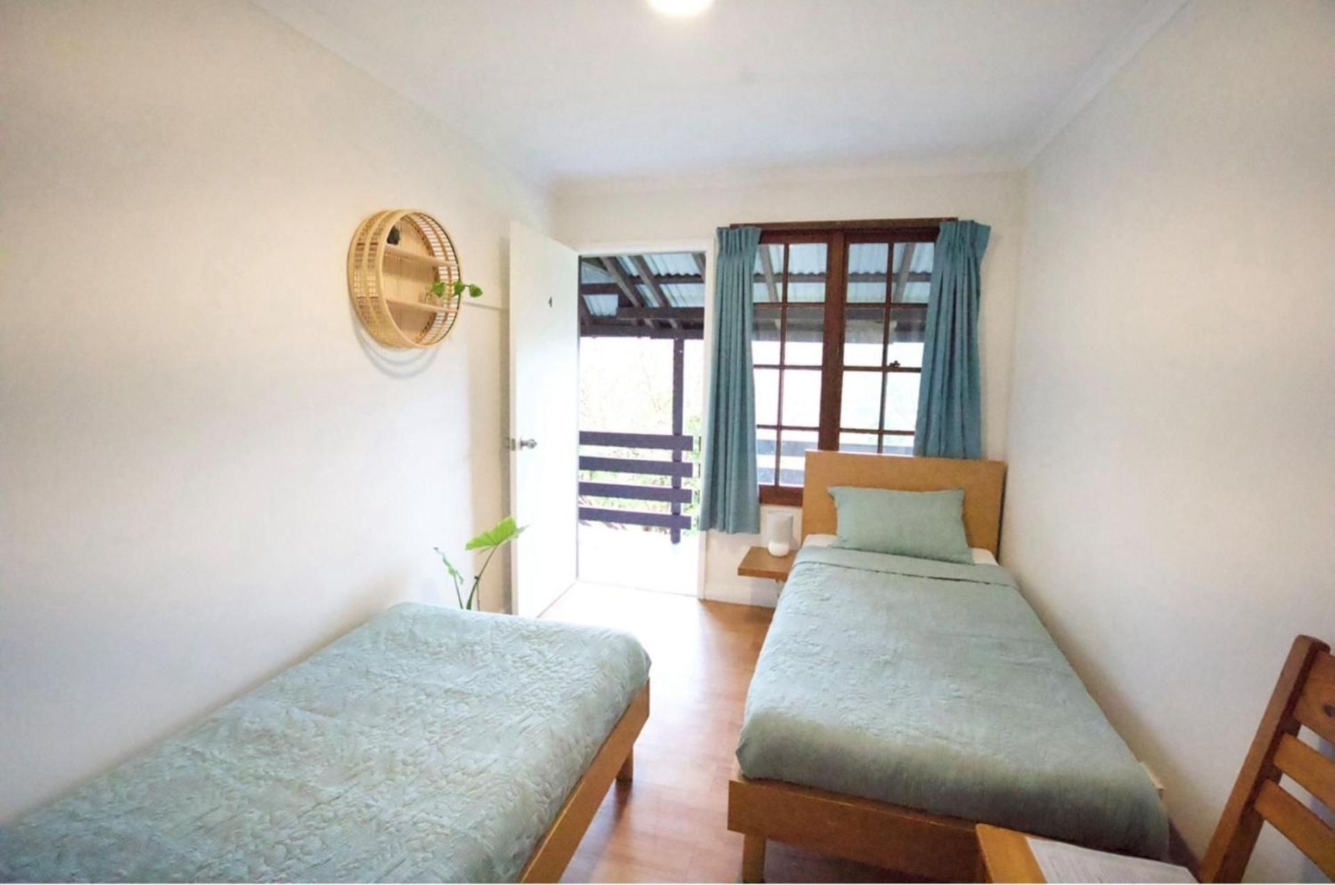 YHA Pittwater Eco, Sydney Twin Room with Shared Bathroom