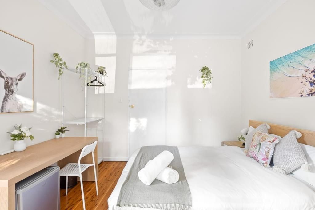 Standard Double Room with Shared Bathroom