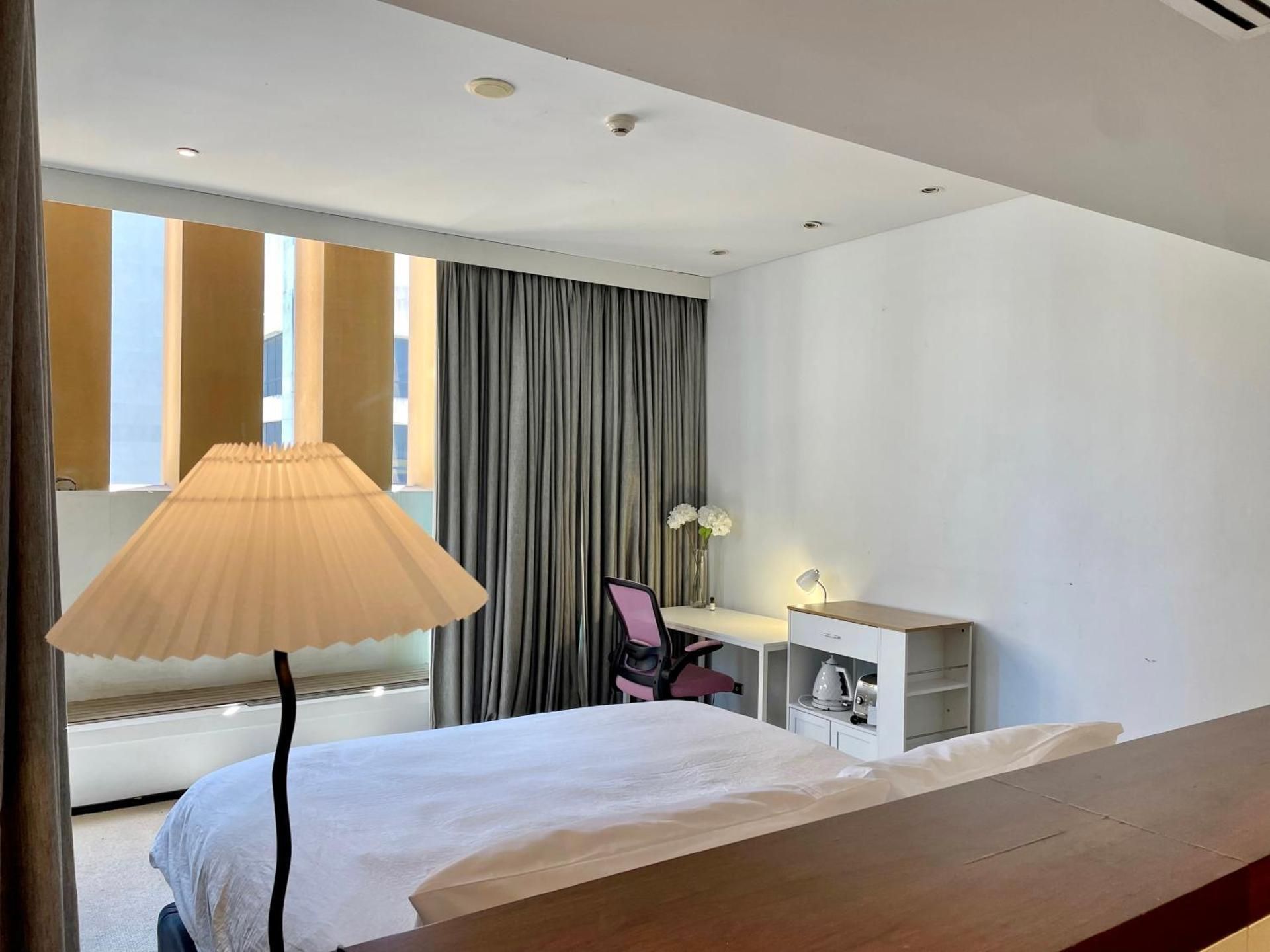 King Room with Spa Bath