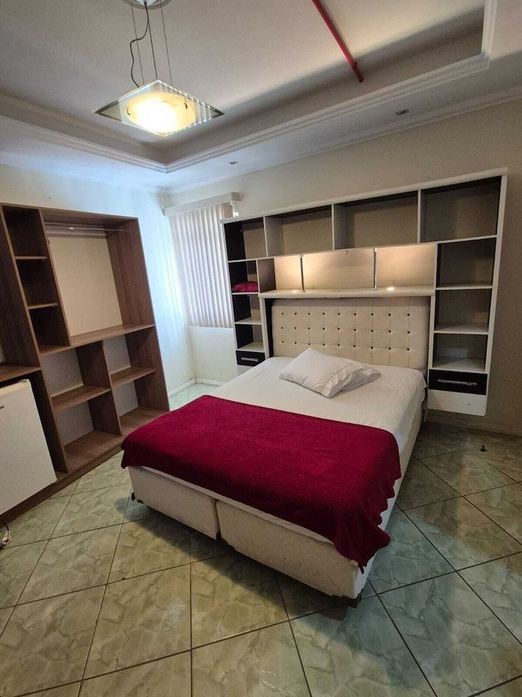 Luxury Suite, Courtyard View